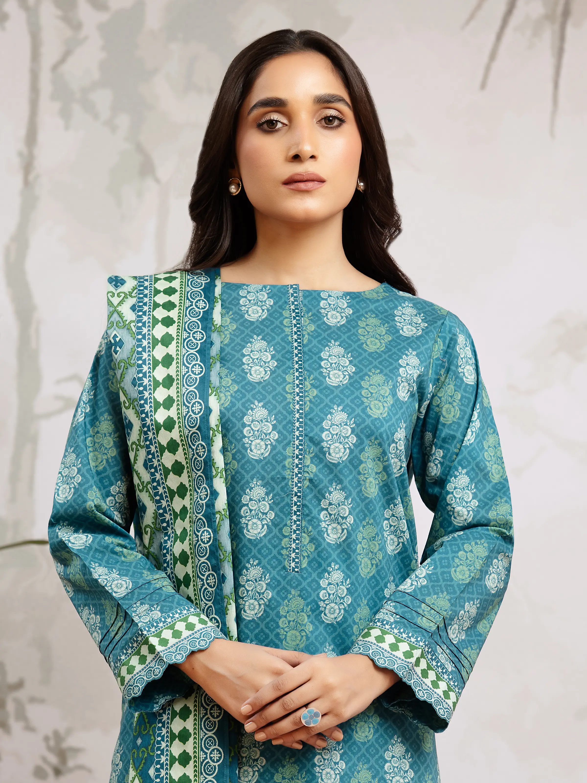 Unstitched Printed Khaddar Suit - EWU24A3-29618-3P - Image 3