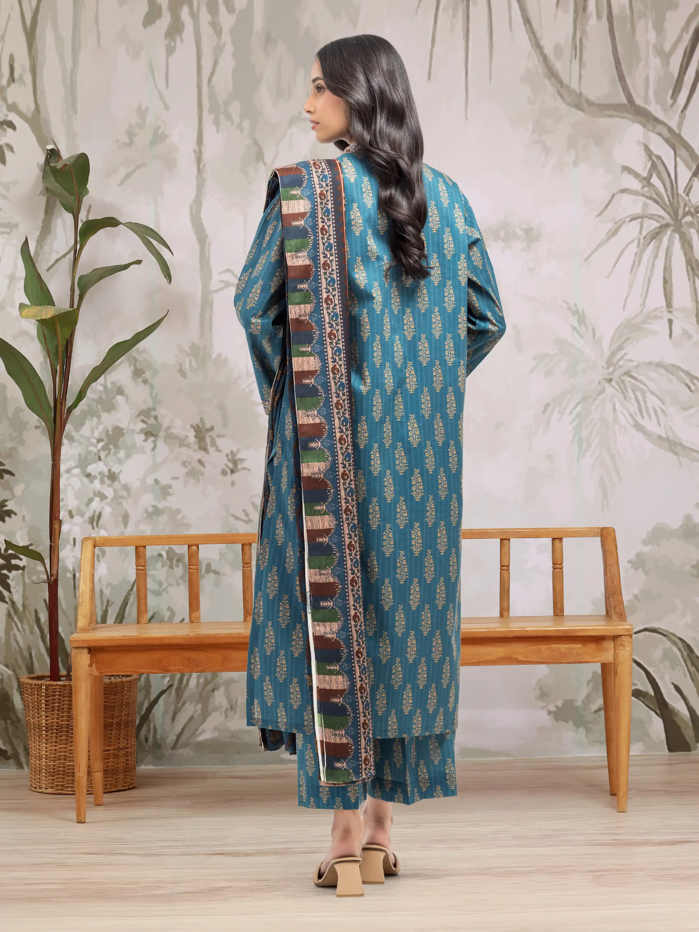 Unstitched Printed Khaddar Suit - EWU24M3-094-3P - Image 2