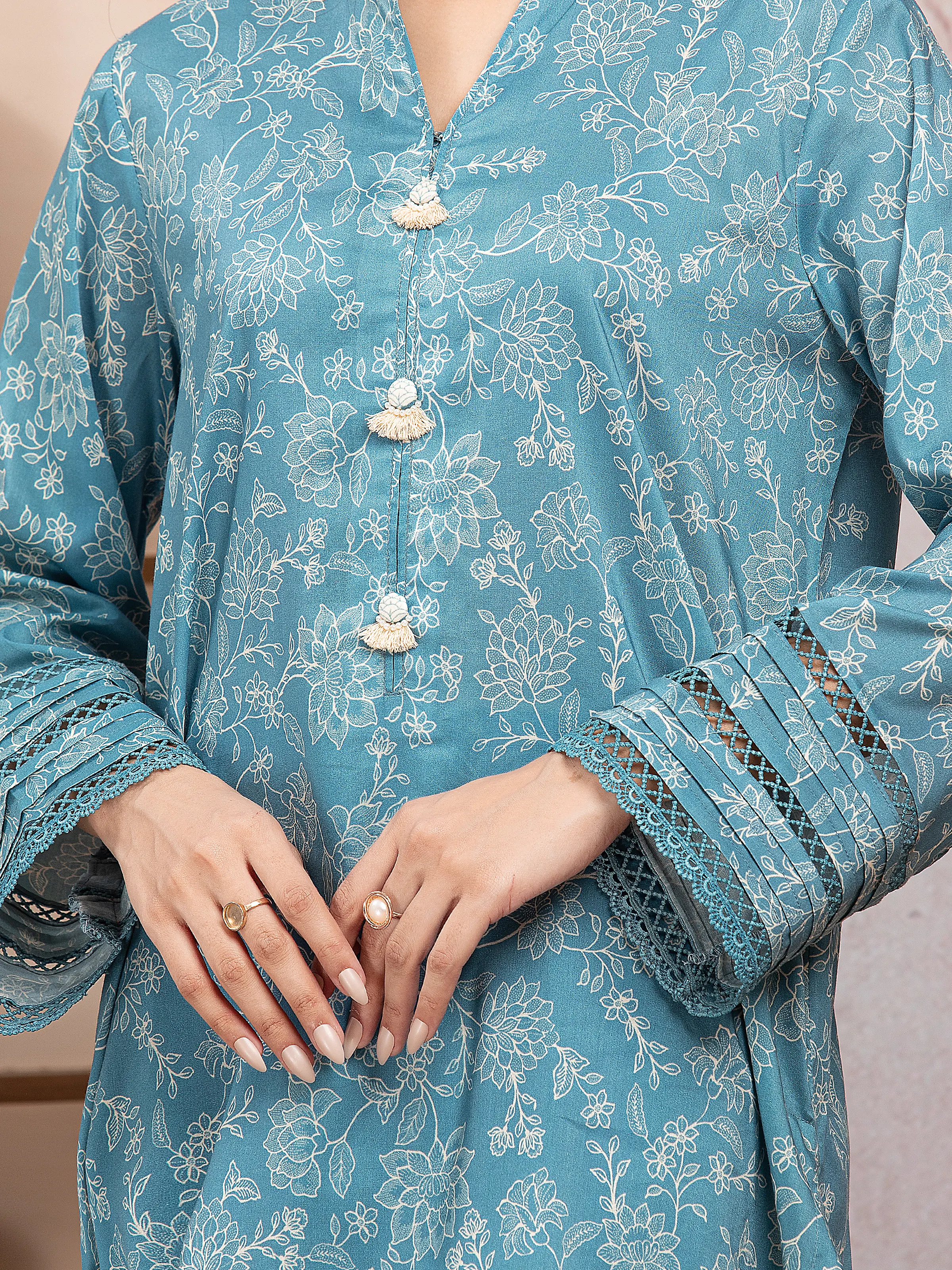 Unstitched Printed Lawn Suit - EWU5A1-35000-3P - Image 3