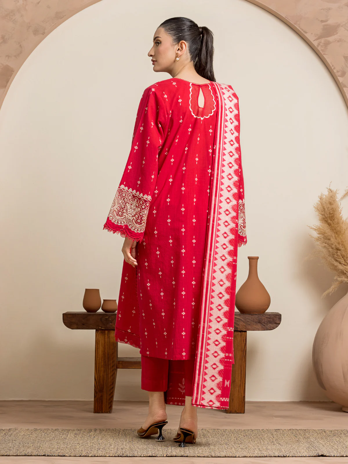 Unstitched Embroidered Jacquard Suit - EWU24V3-30052-3P - Image 4