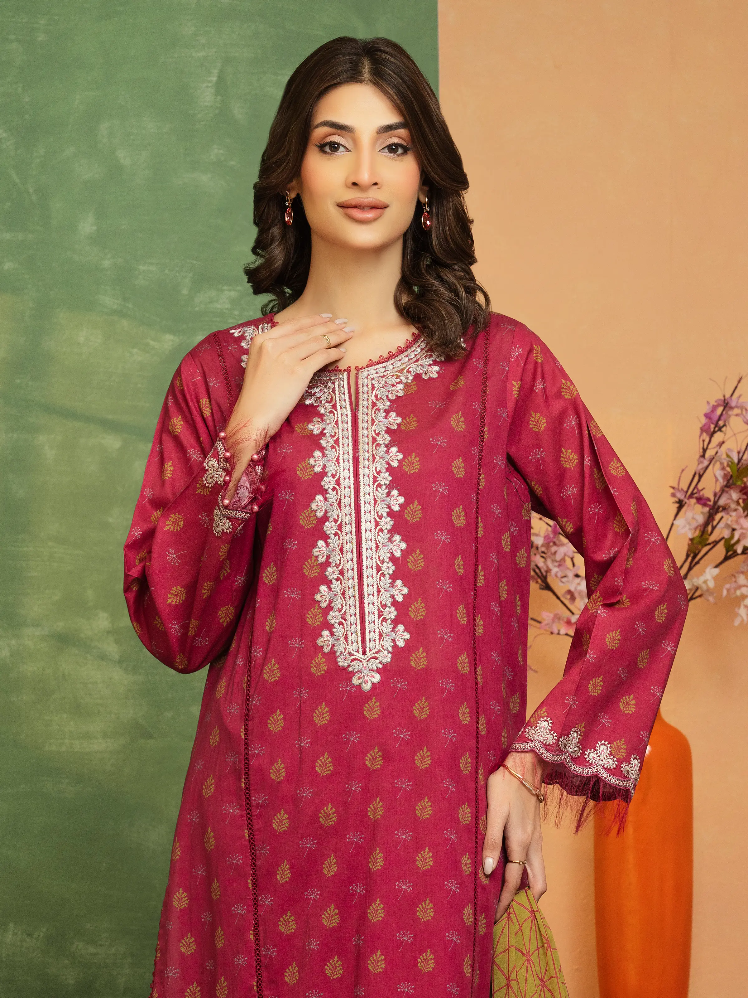 Unstitched Embroidered Lawn Suit - EWU5V1-31080-3P - Image 2
