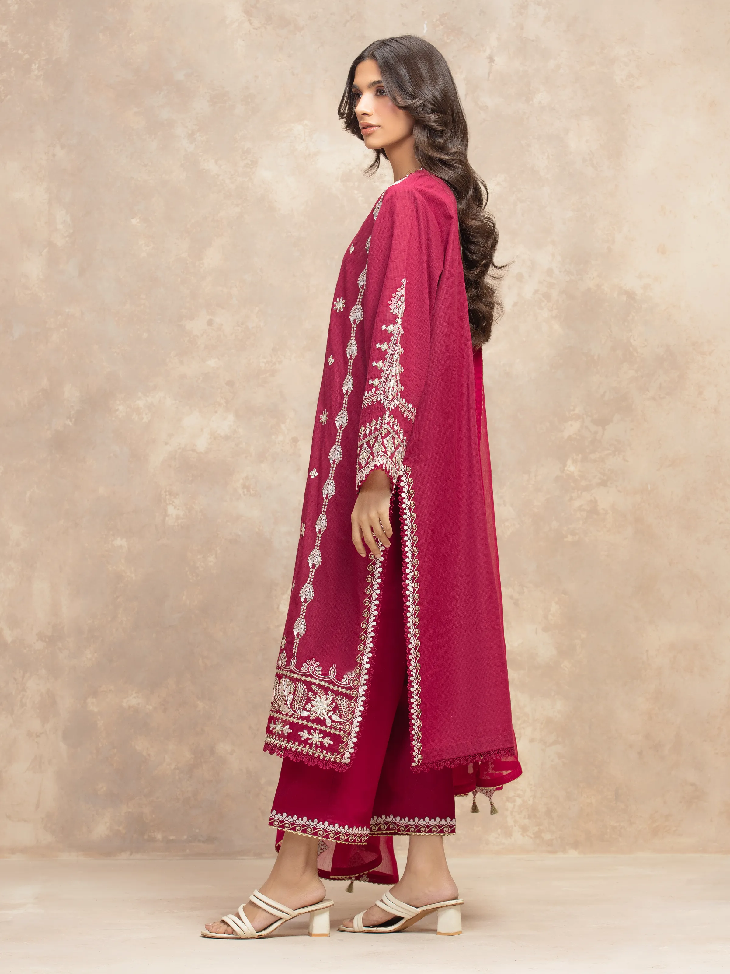 Unstitched Embroidered Lawn Suit - EWU5V1-31706-3P - Image 5