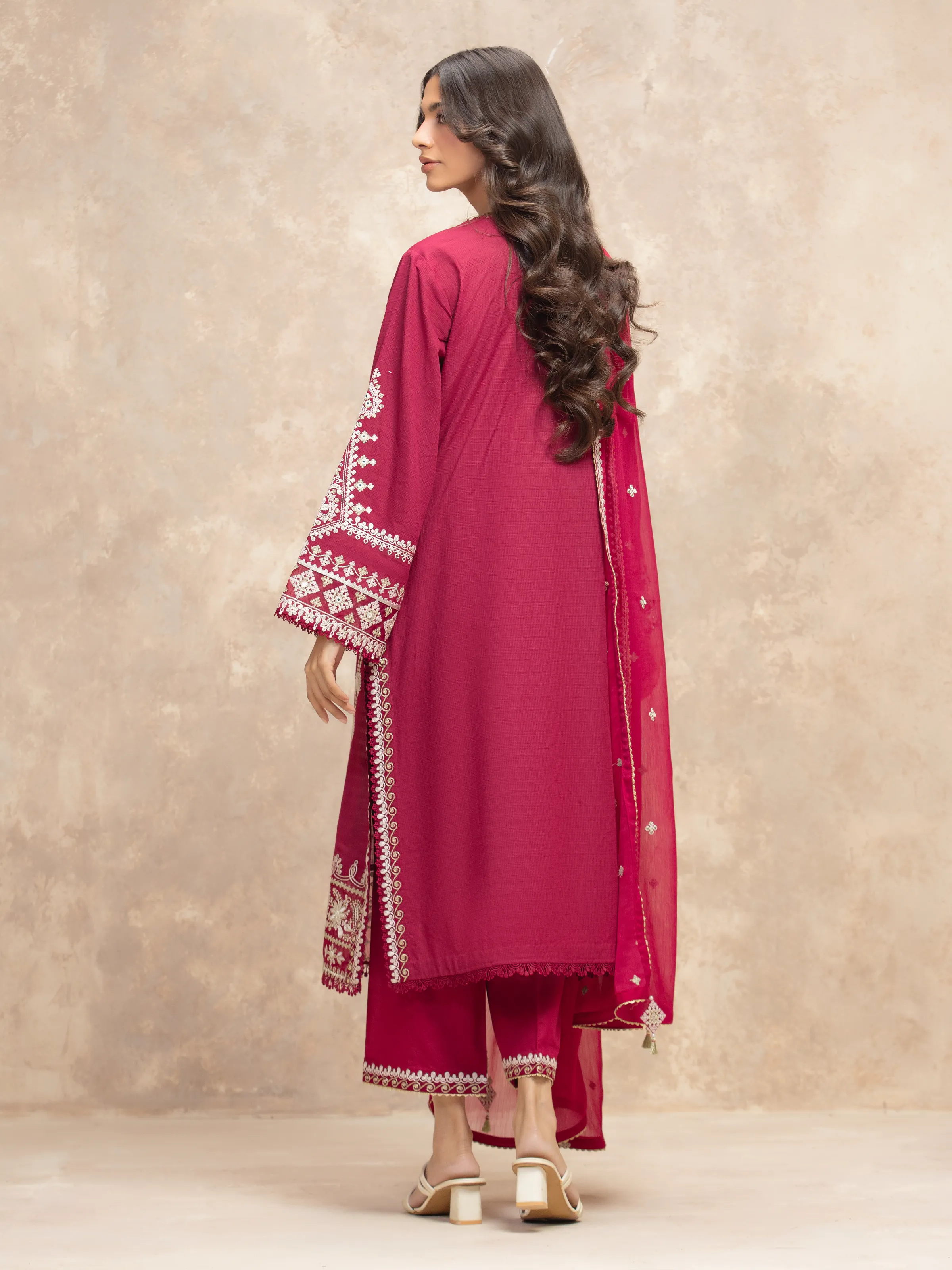 Unstitched Embroidered Lawn Suit - EWU5V1-31706-3P - Image 6
