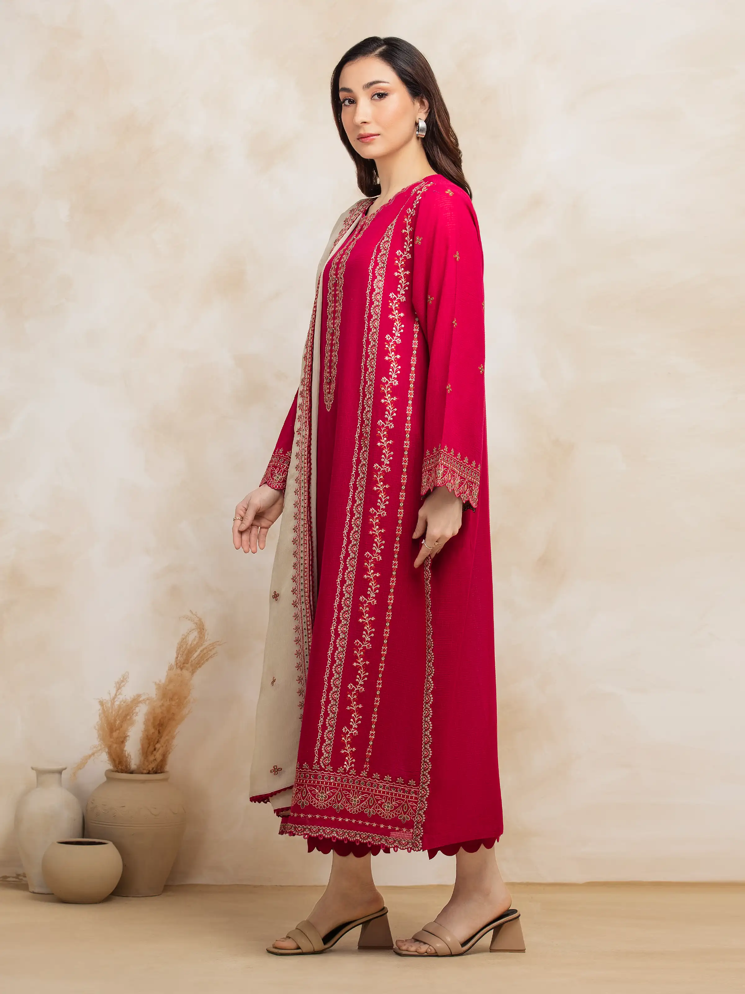 Unstitched Embroidered Lawn Suit - EWU5V1-31238-3P - Image 3