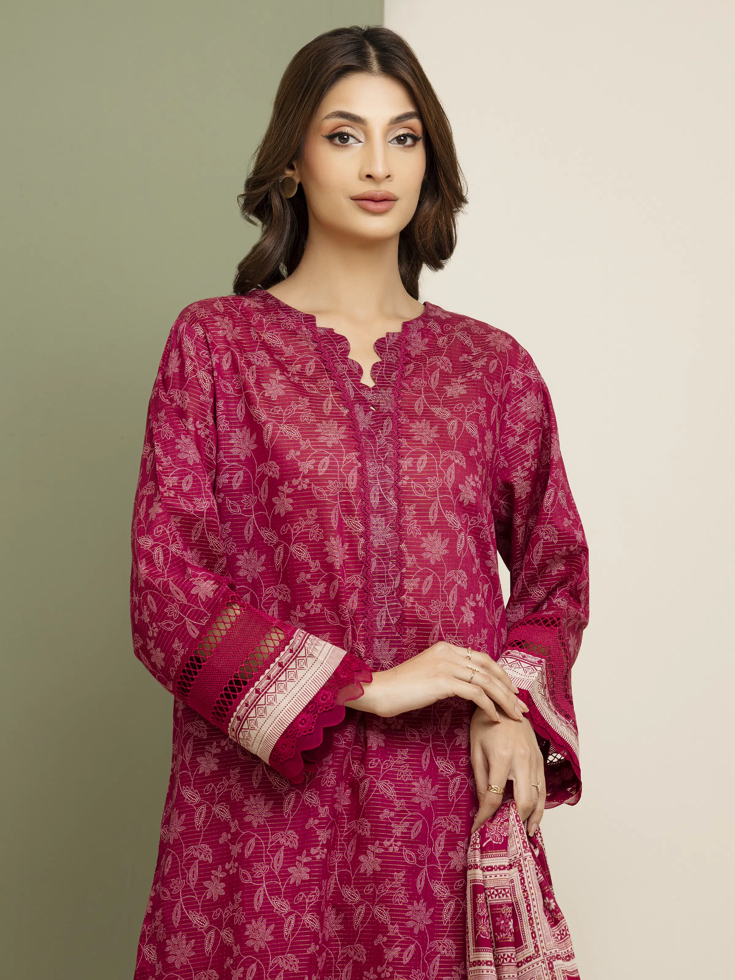 Unstitched Printed Zari Lawn Suit - EWU5M6-013-3P - Image 3
