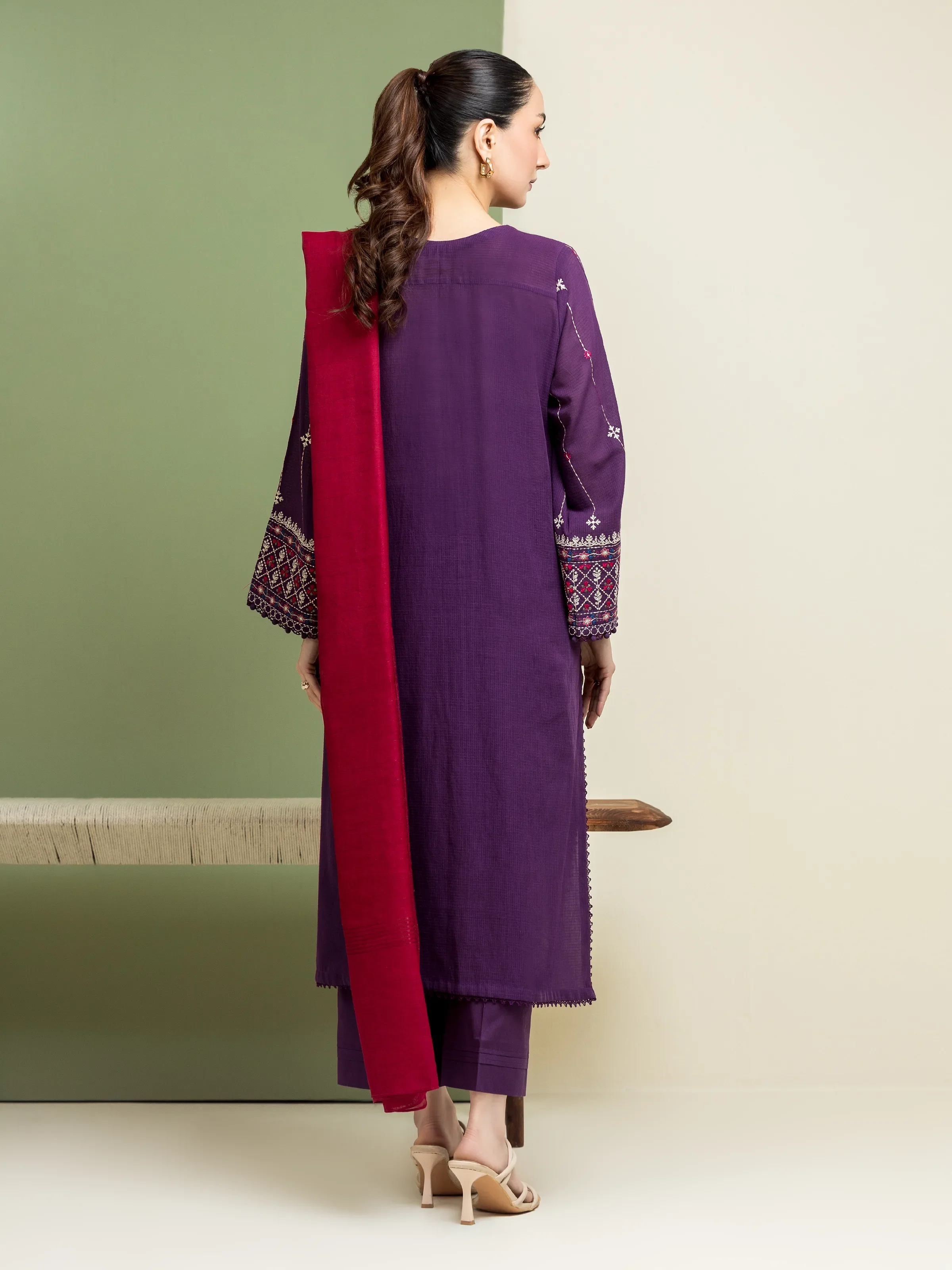 Unstitched Embroidered Lawn Suit - EWU5V1-31241-3P - Image 2