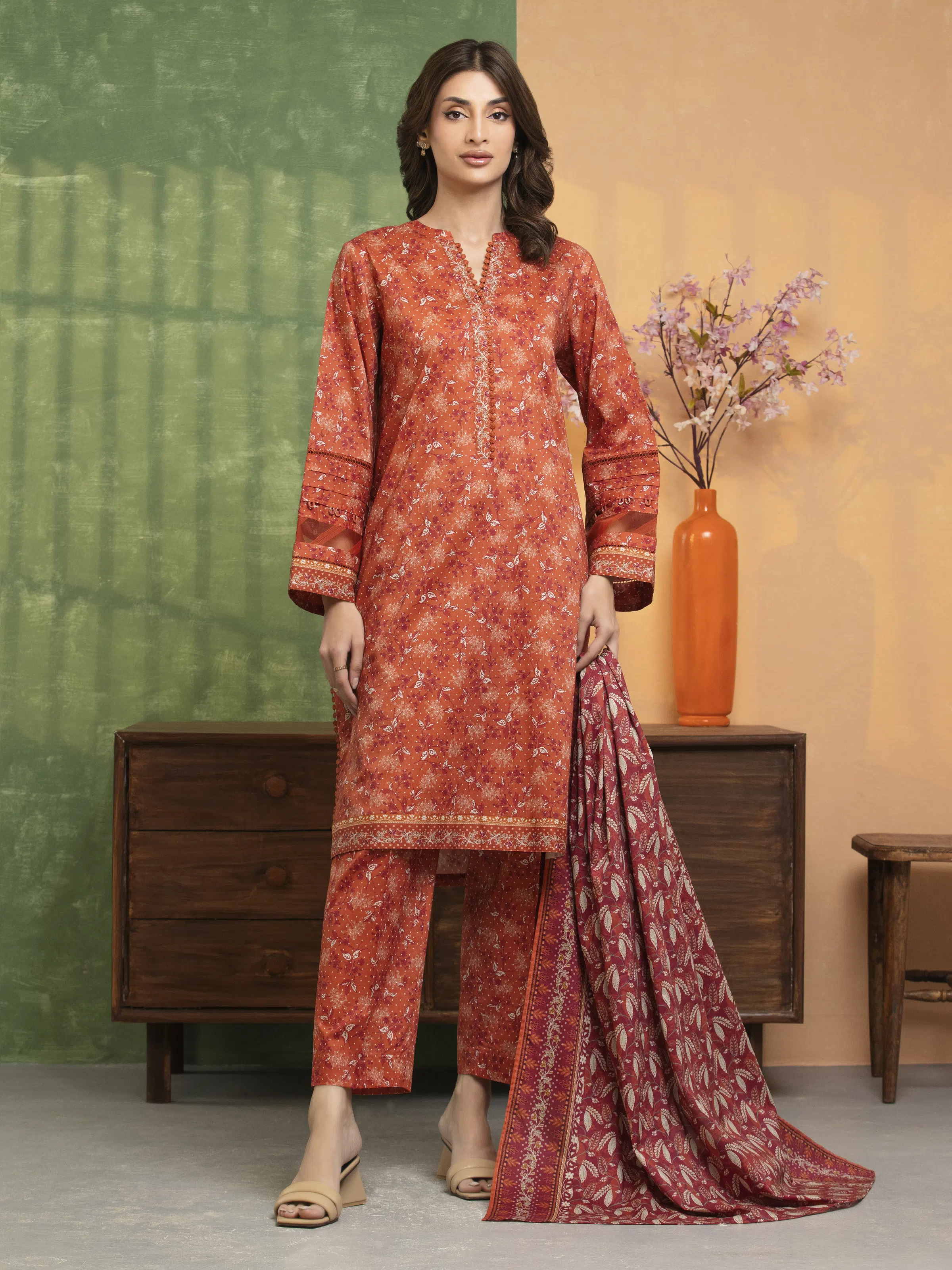 Unstitched Printed Lawn Shirt Dupatta - EWU5A1-35646SD