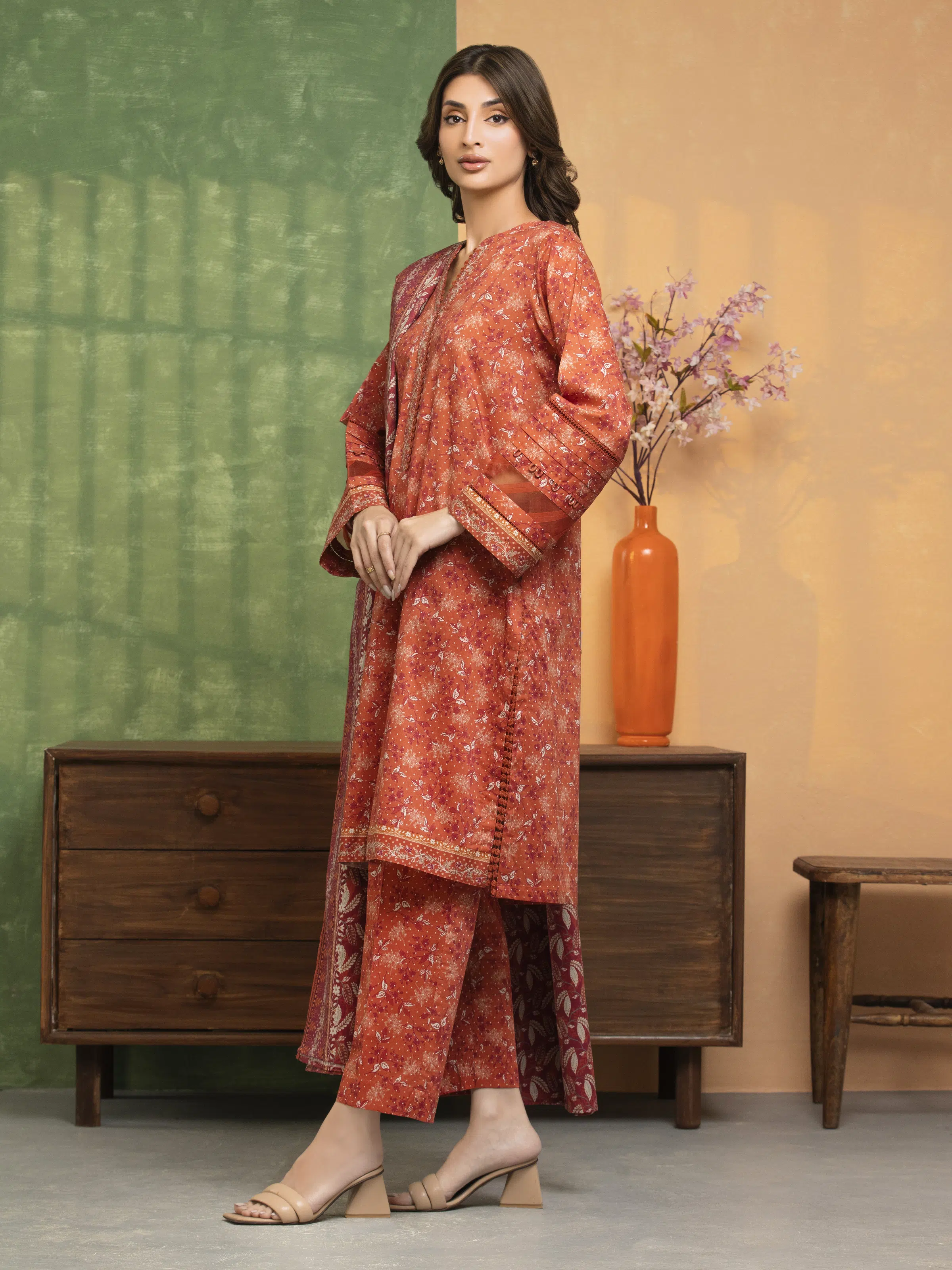 Unstitched Printed Lawn Suit - EWU5A1-35646-3P - Image 4