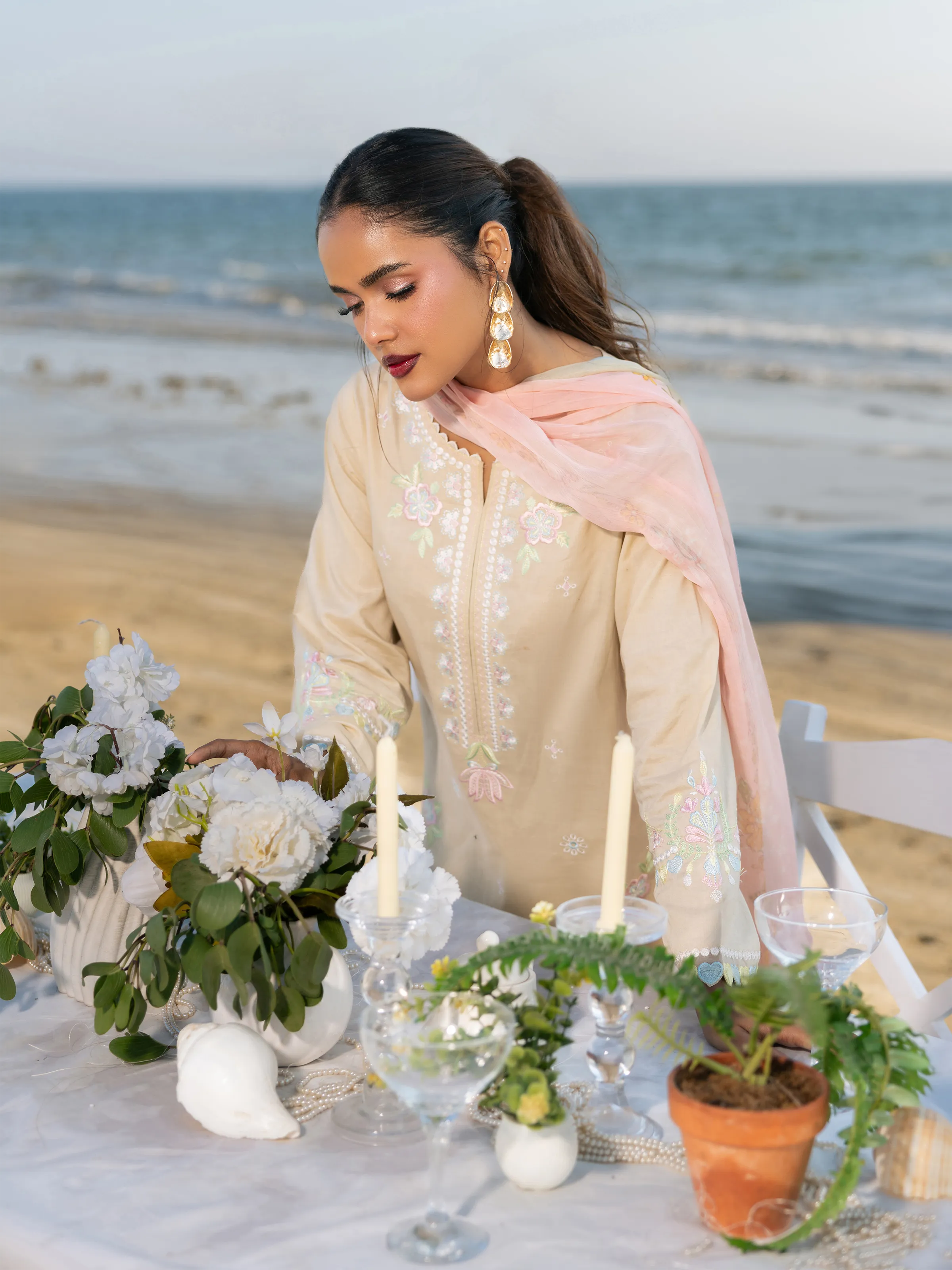 Unstitched Embroidered Cambric Suit - EWU6V2-33446-3P - Image 5