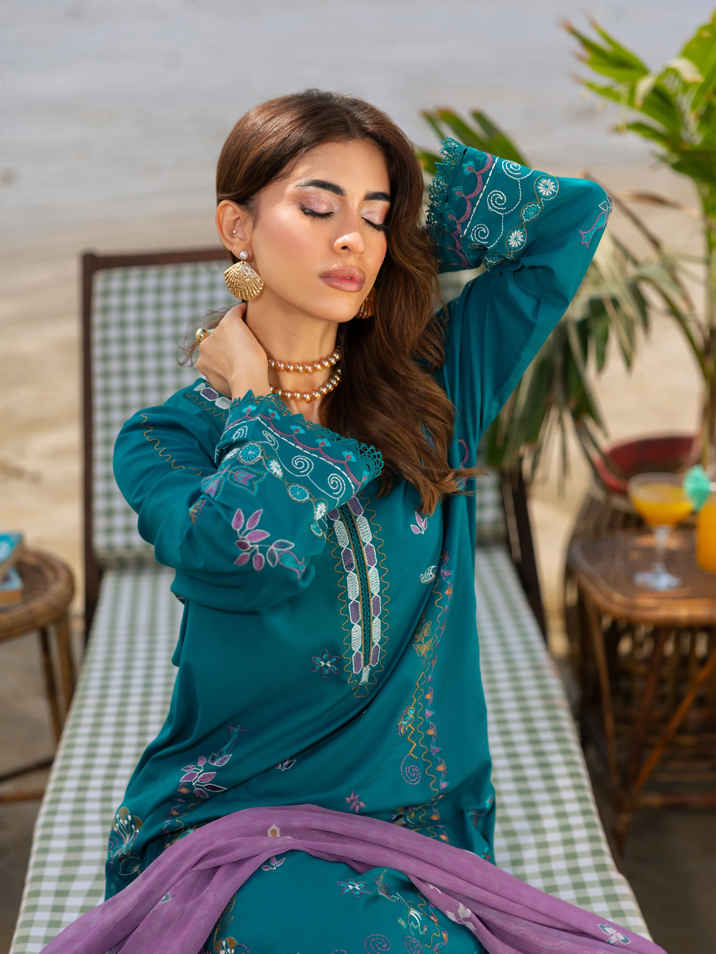 Unstitched Embroidered Cambric Suit - EWU6V2-33450-3P - Image 2