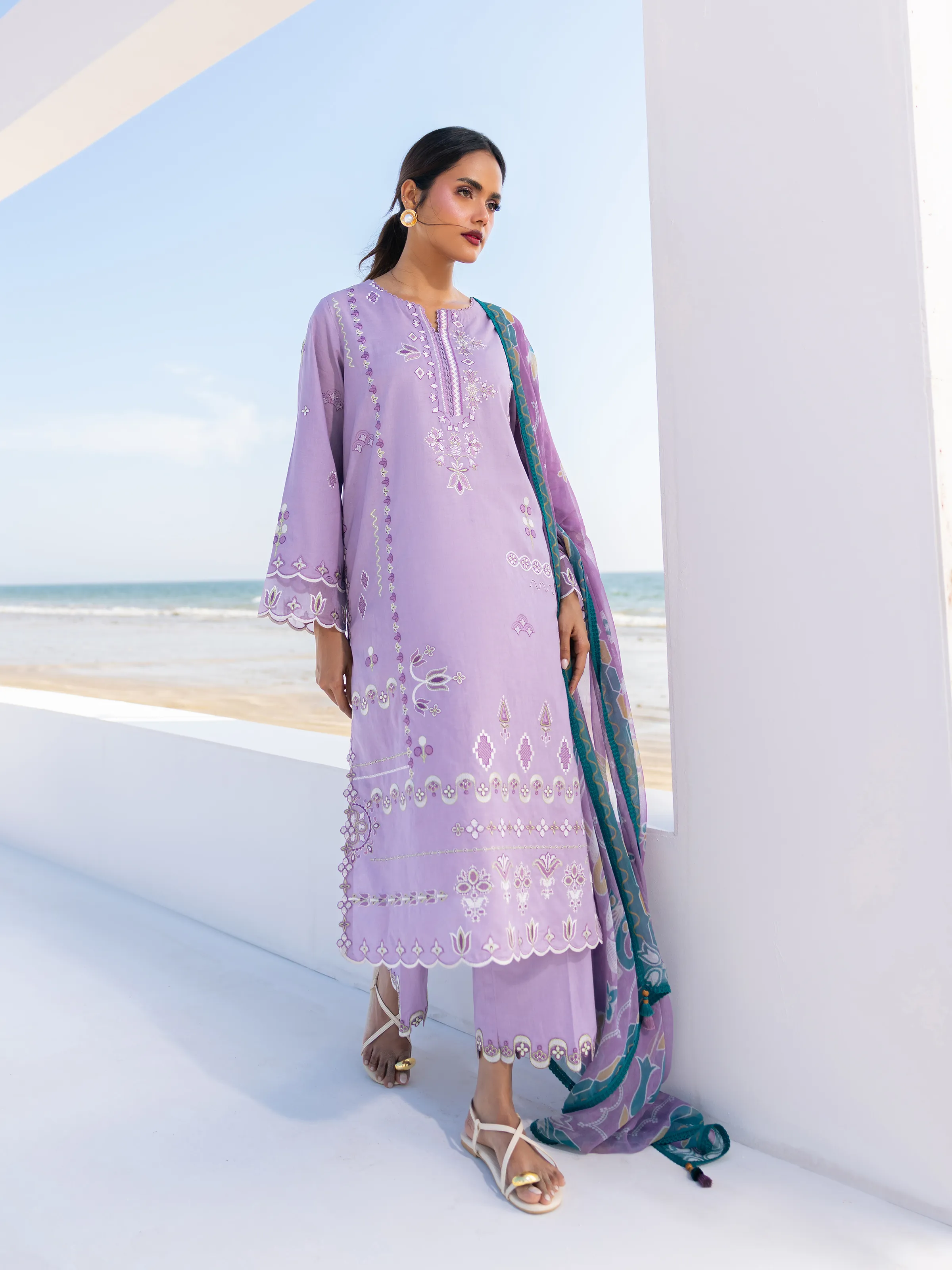 Unstitched Embroidered Cambric Suit - EWU6V2-33451-3P - Image 5