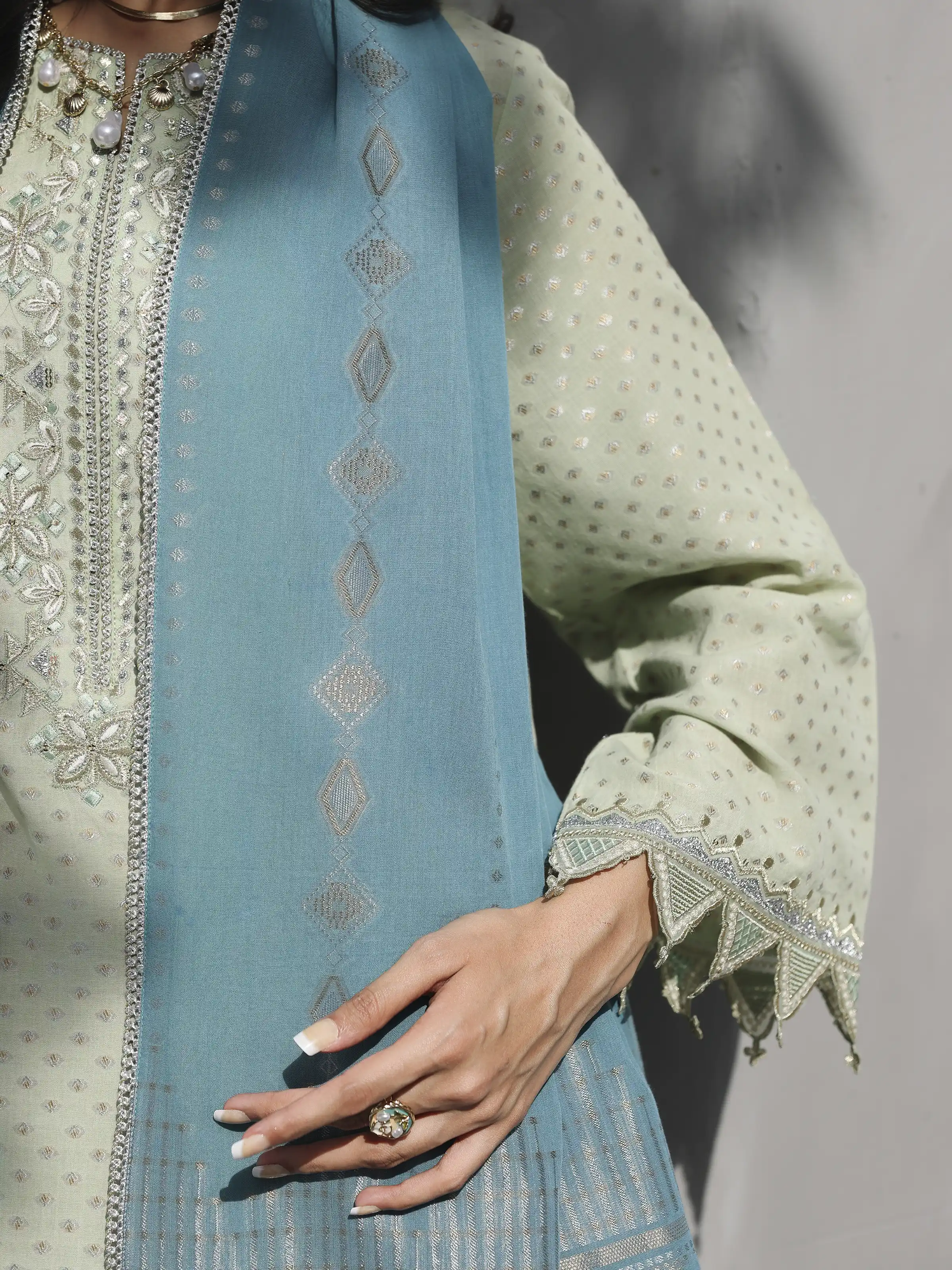 Unstitched Embroidered Jacquard Suit - EWU6V3-33462-3P - Image 3
