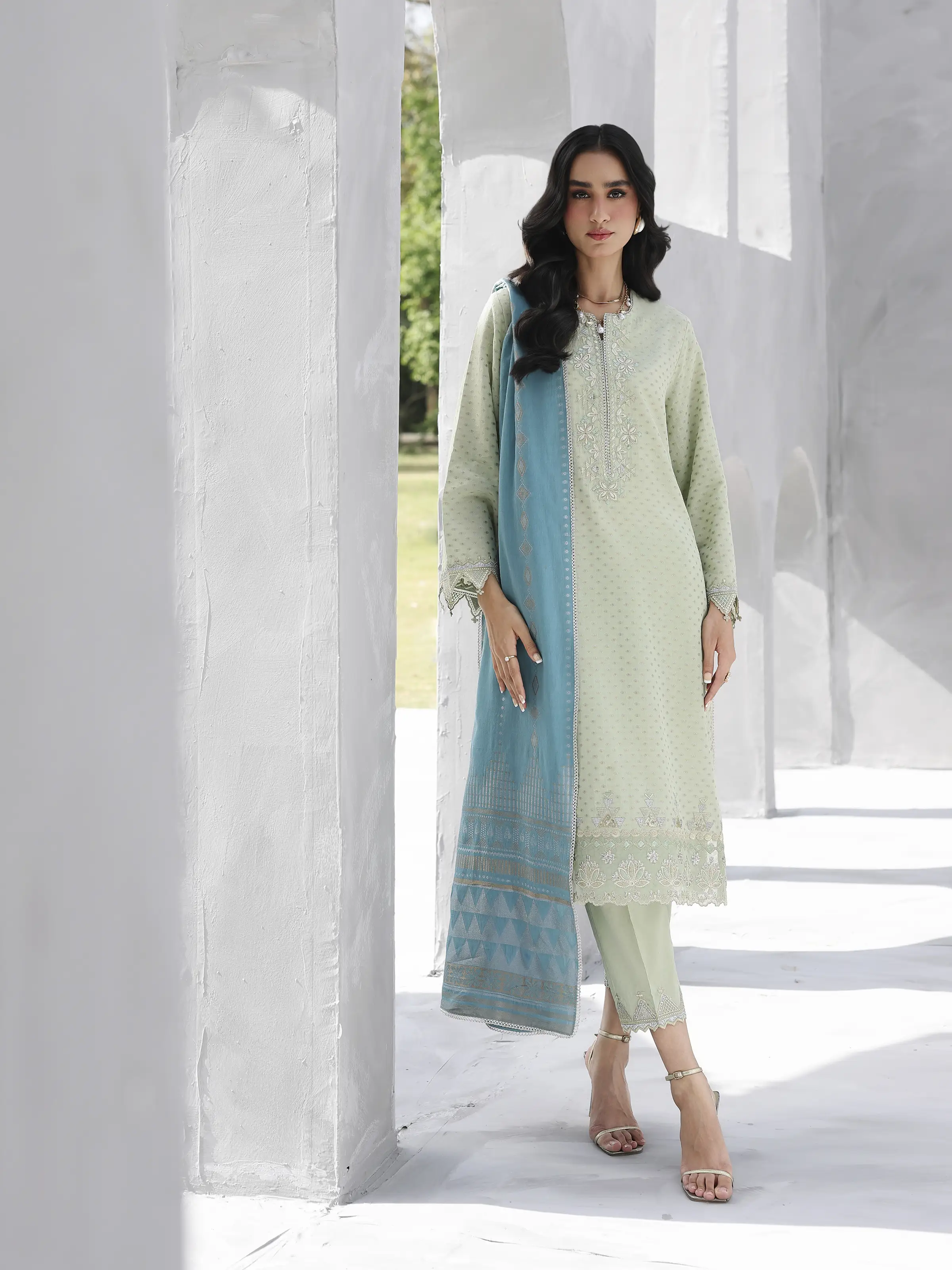 Unstitched Embroidered Jacquard Suit - EWU6V3-33462-3P - Image 5