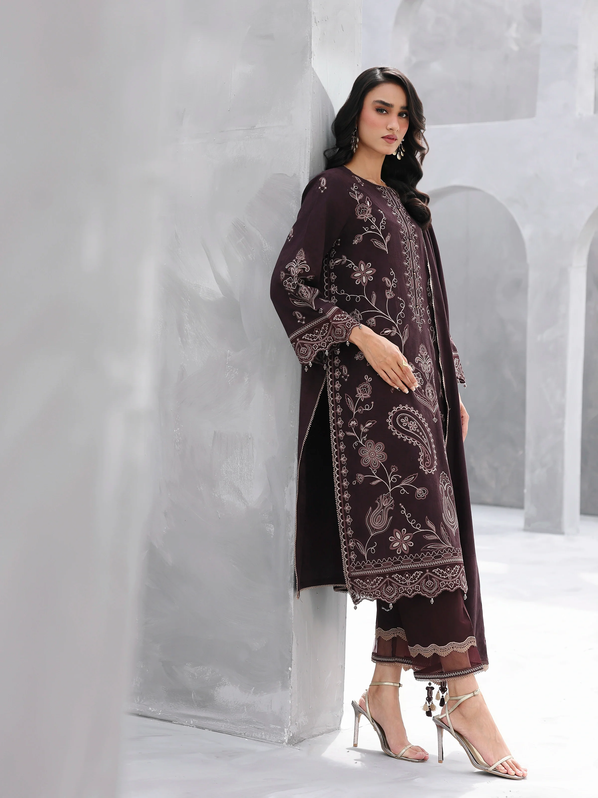 Unstitched Embroidered Jacquard Suit - EWU6V3-33467-3P - Image 5