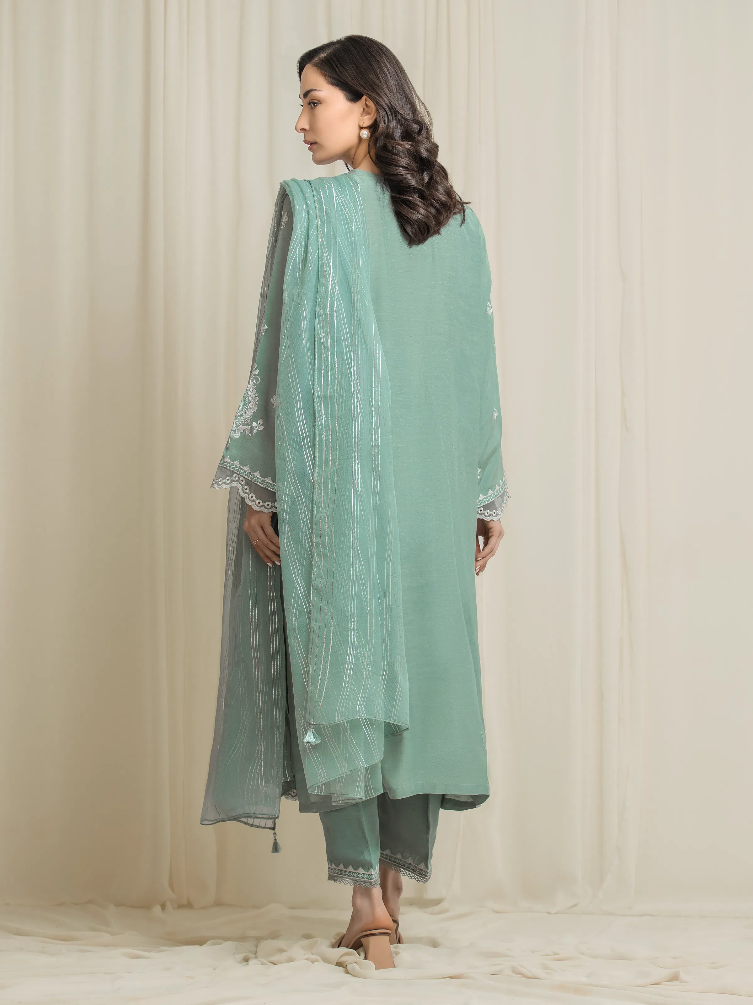 Unstitched Embroidered Karandi Suit - EWU6V22-32090-3P - Image 6