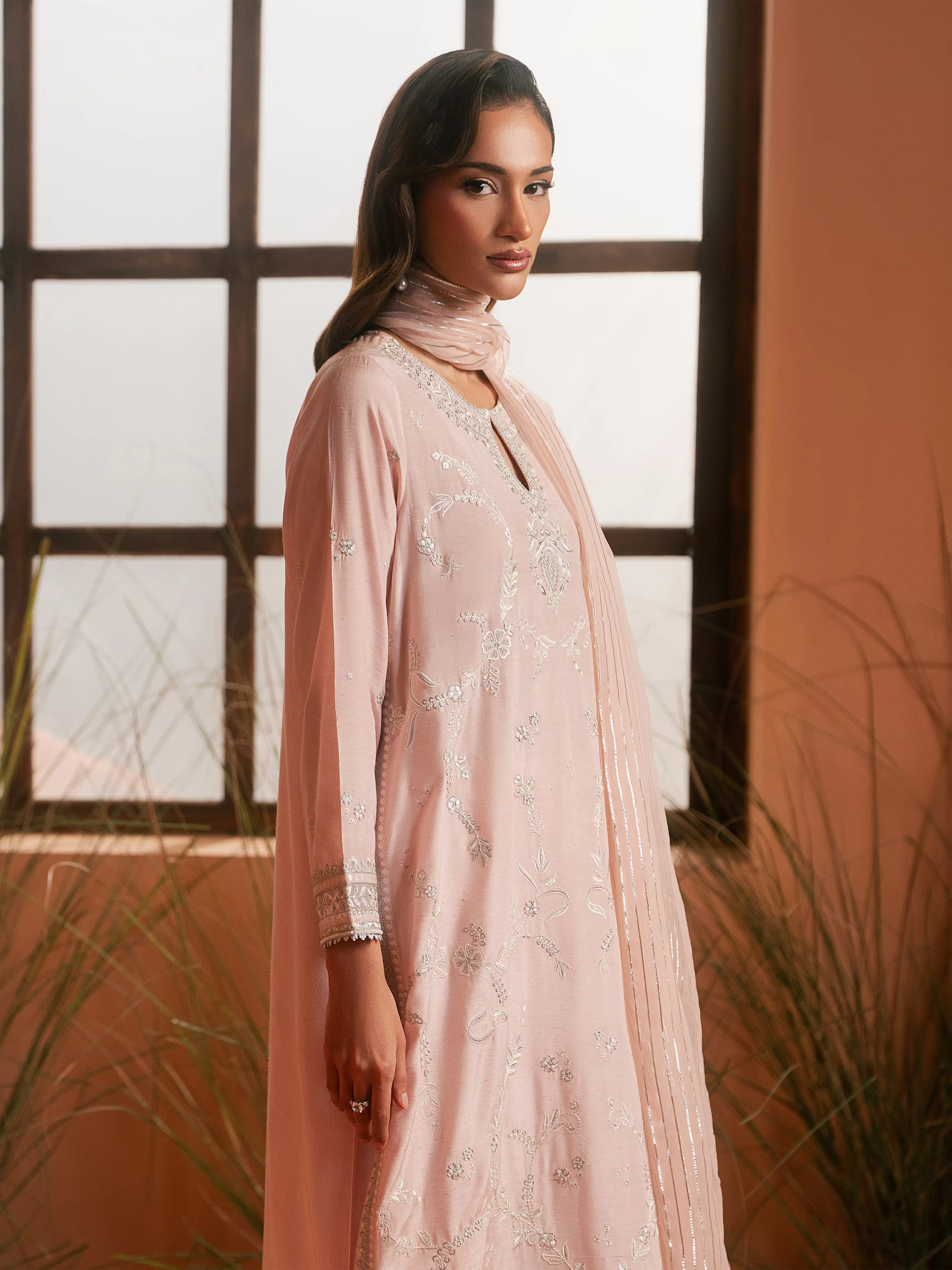 Unstitched Embroidered Karandi Suit - EWU6V22-32092-3P - Image 5