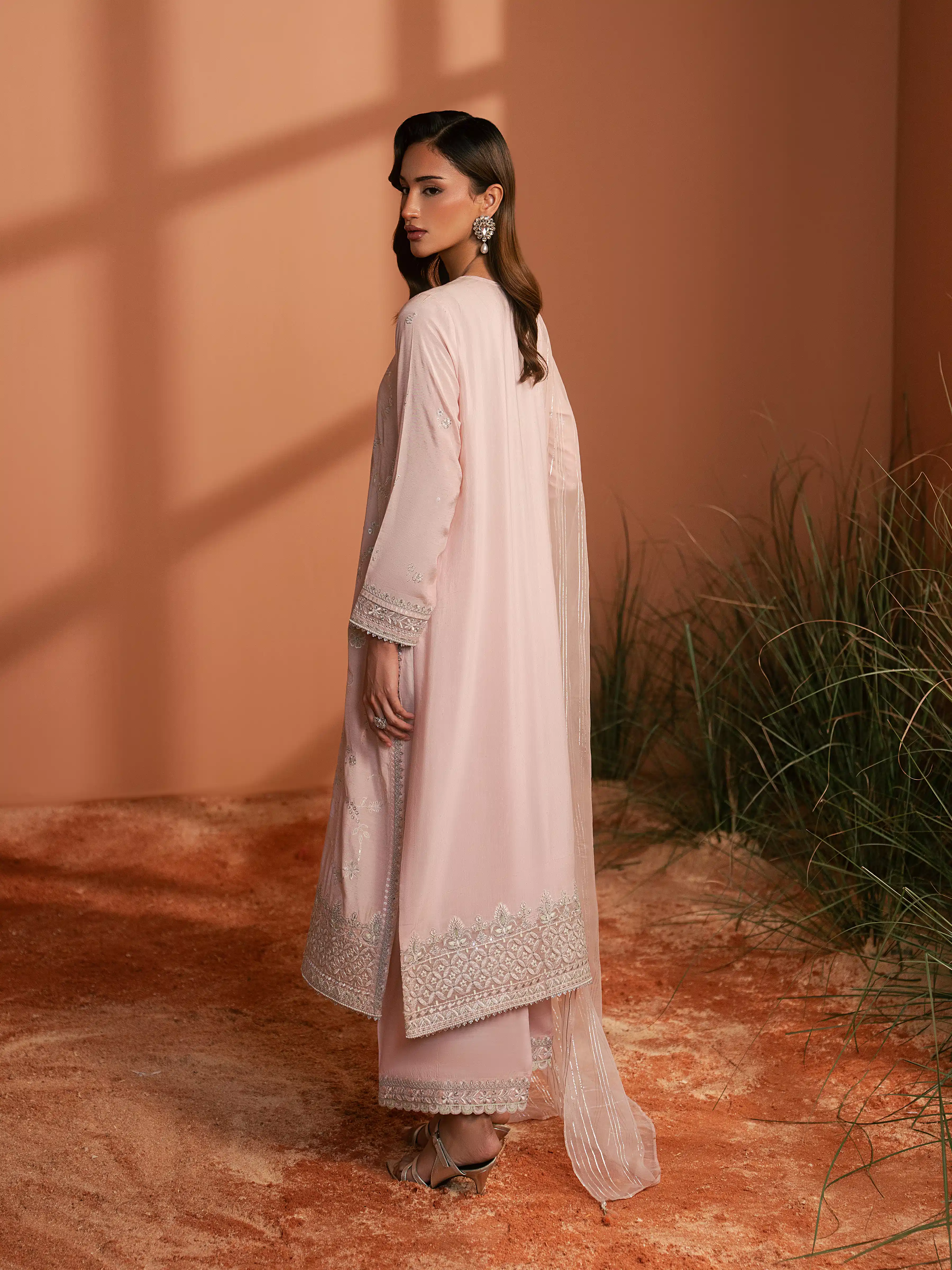 Unstitched Embroidered Karandi Suit - EWU6V22-32092-3P - Image 6