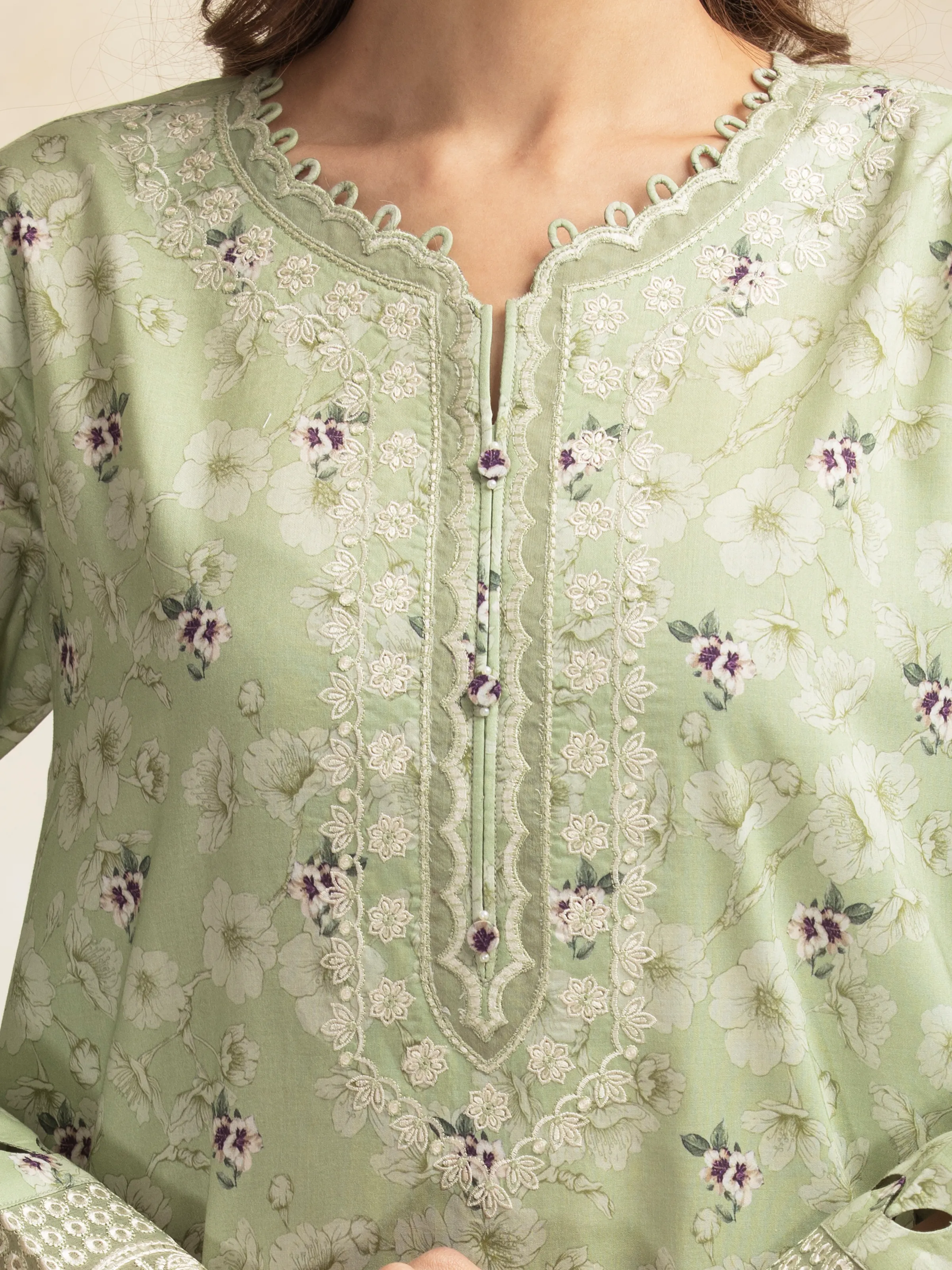Unstitched Embroidered Lawn Suit - EWU5V1-31094-3P - Image 3