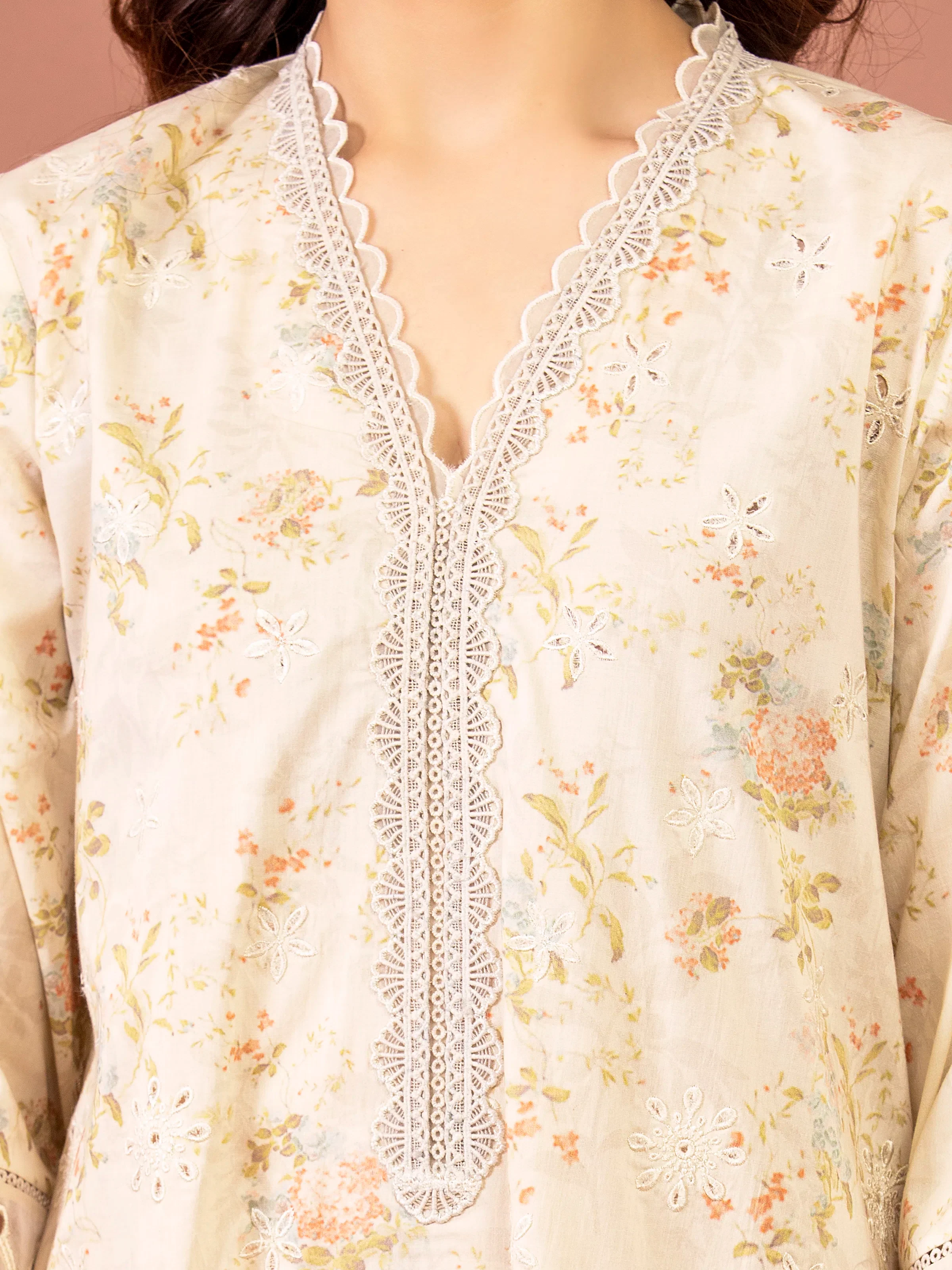 Unstitched Embroidered Lawn Suit - EWU5V1-31437-3P - Image 3
