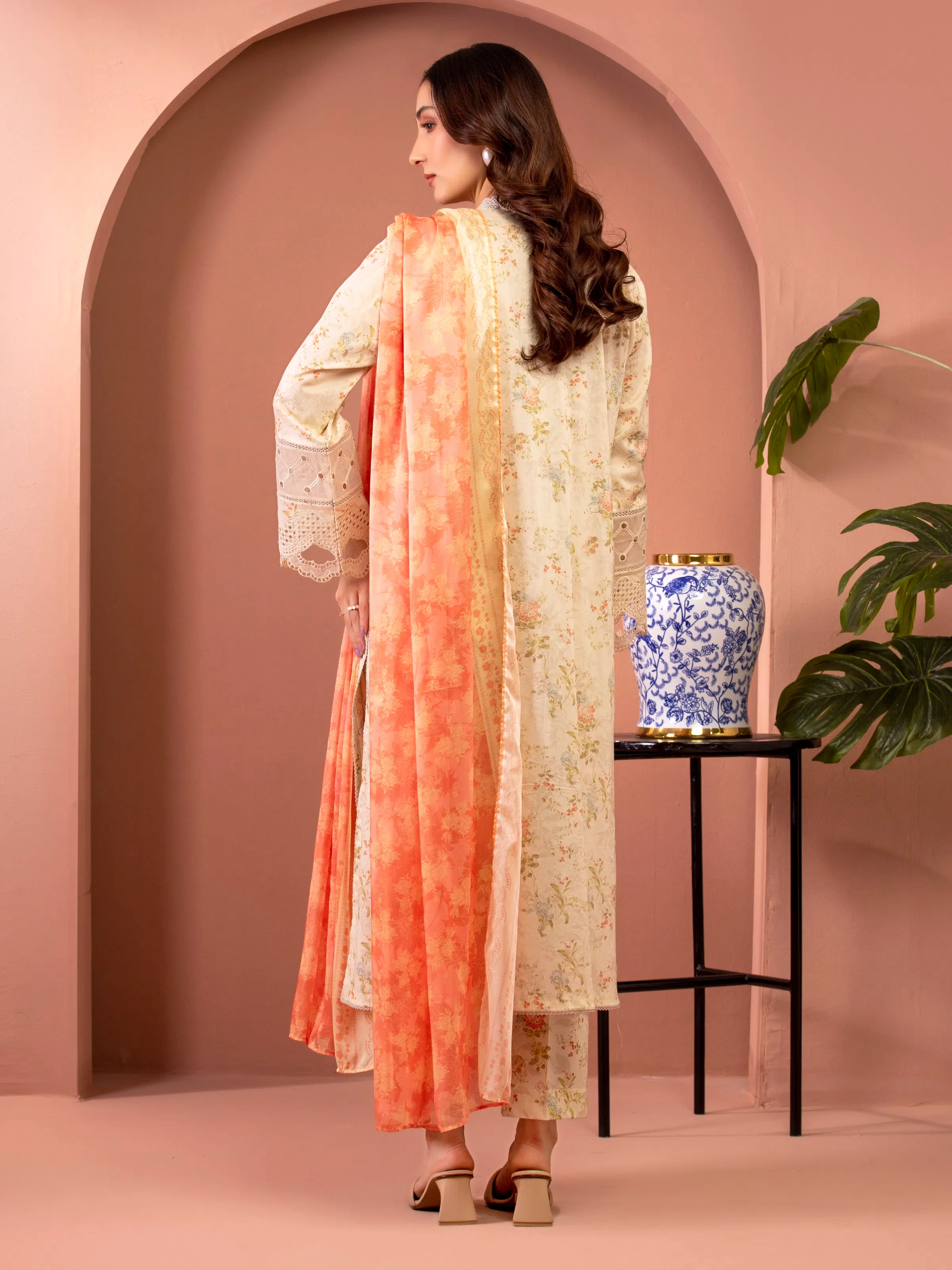 Unstitched Embroidered Lawn Suit - EWU5V1-31437-3P - Image 5