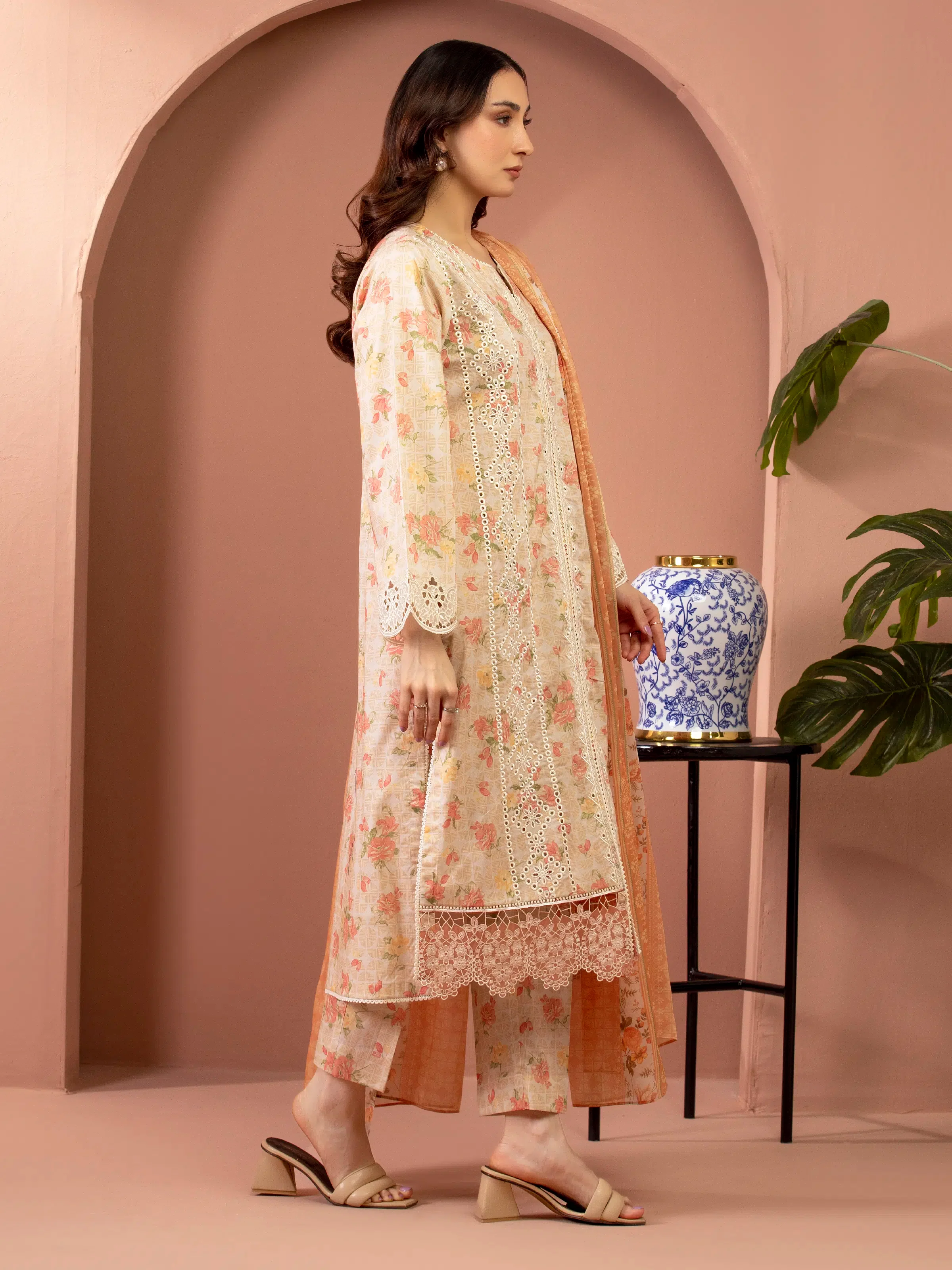 Unstitched  Embroidered Lawn Shirt - EWU5V1-31447S - Image 4