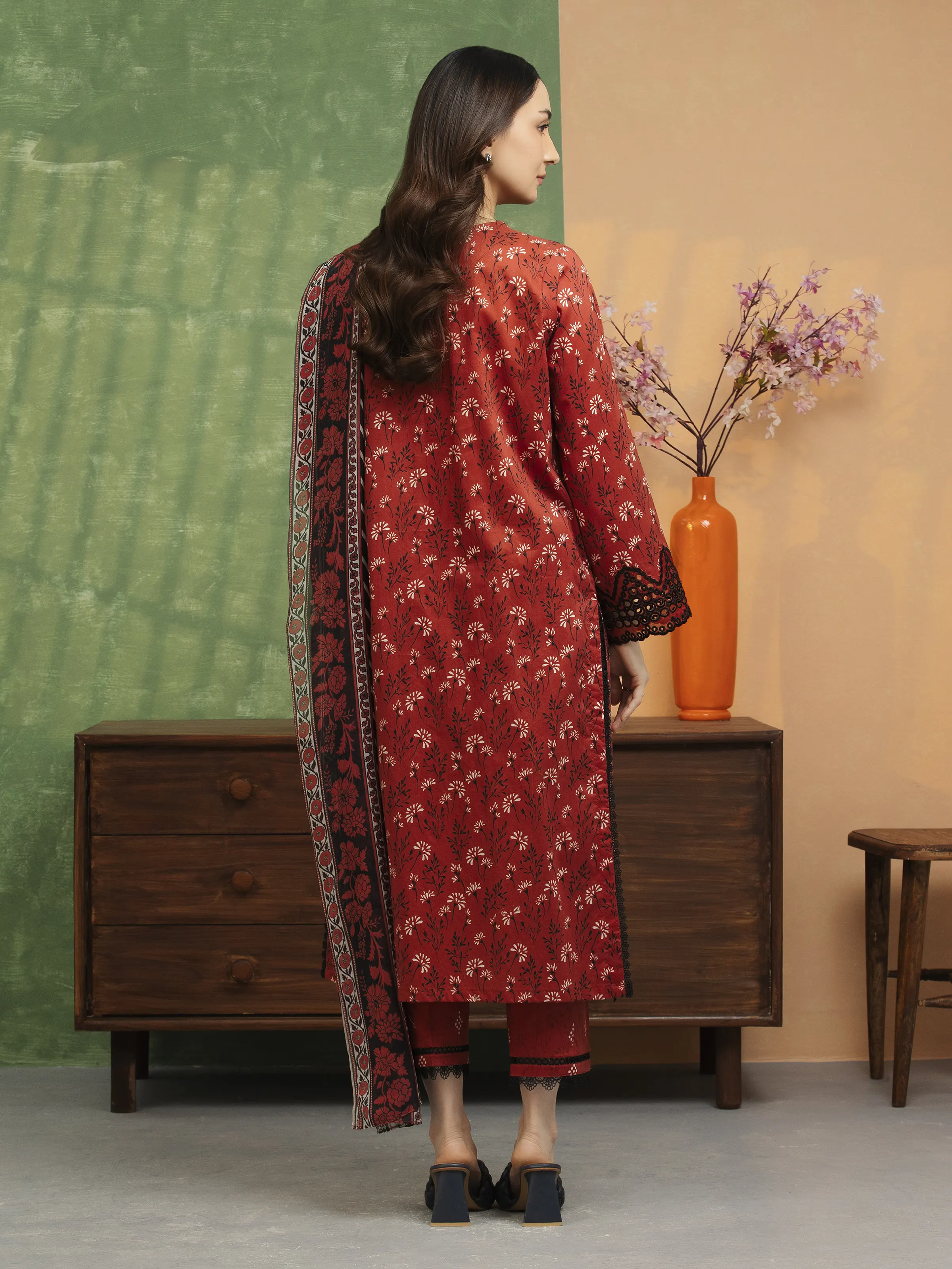 Unstitched  Embroidered Lawn Shirt Trouser - EWU5V1-31402ST - Image 6