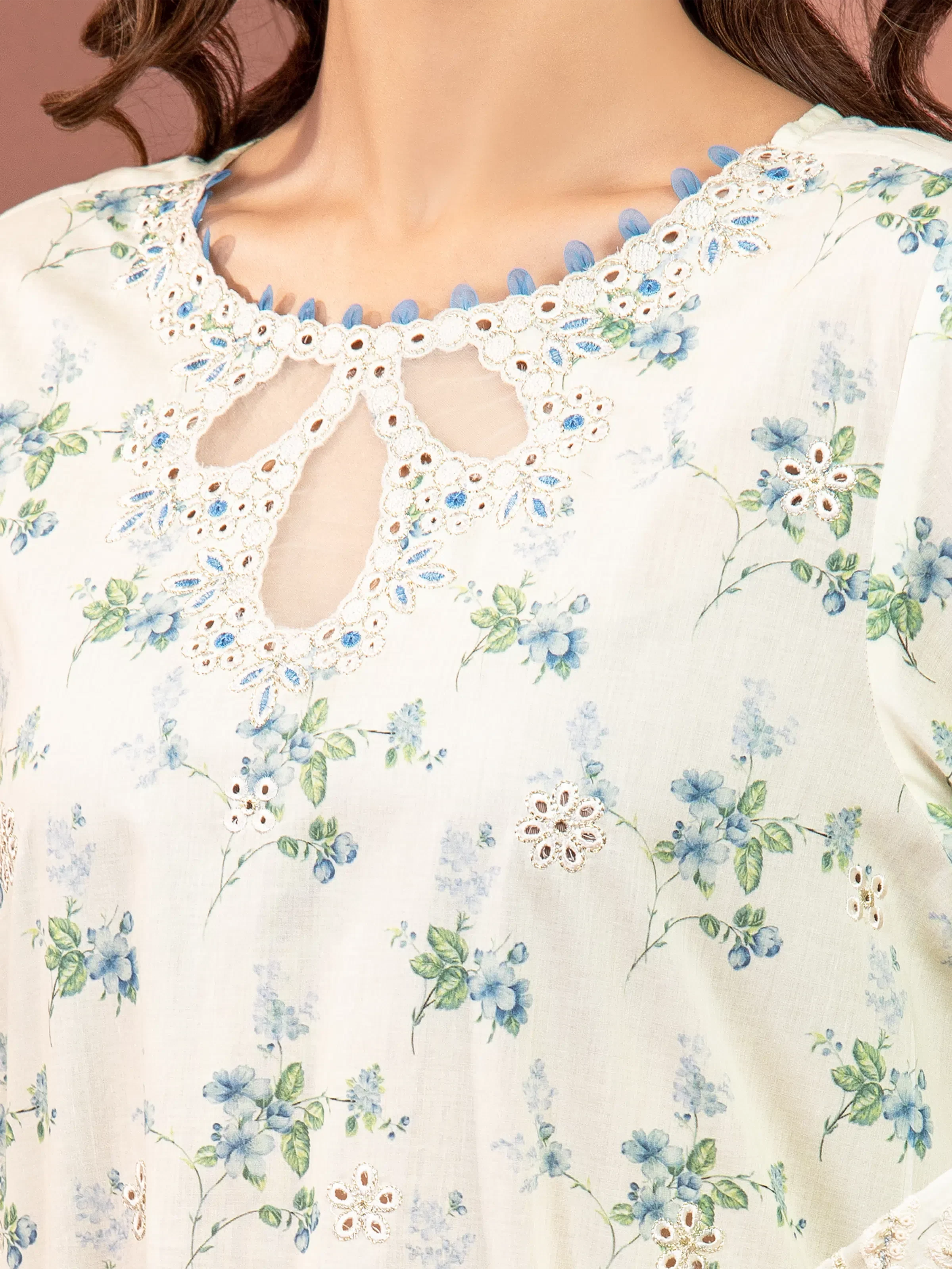 Unstitched Embroidered Lawn Suit - EWU5V1-31482-3P - Image 4