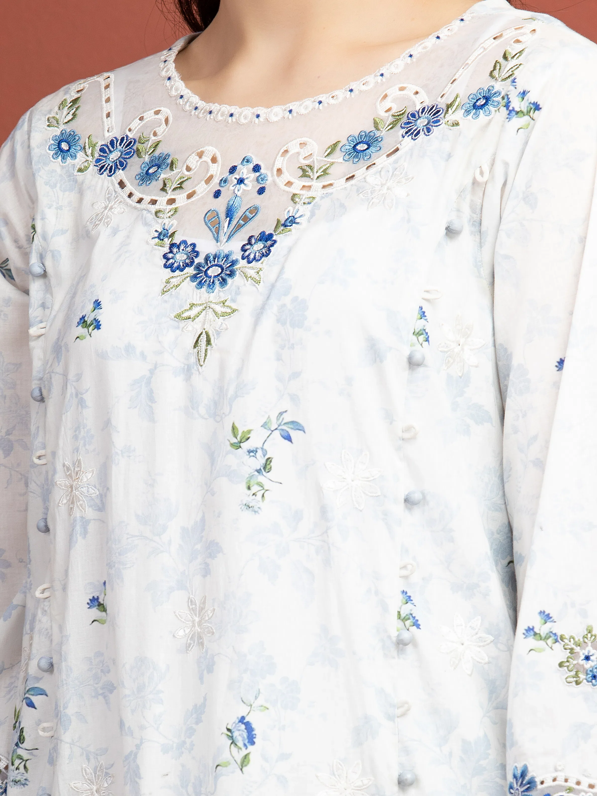 Unstitched Embroidered Lawn Suit - EWU5V1-31491-3P - Image 2
