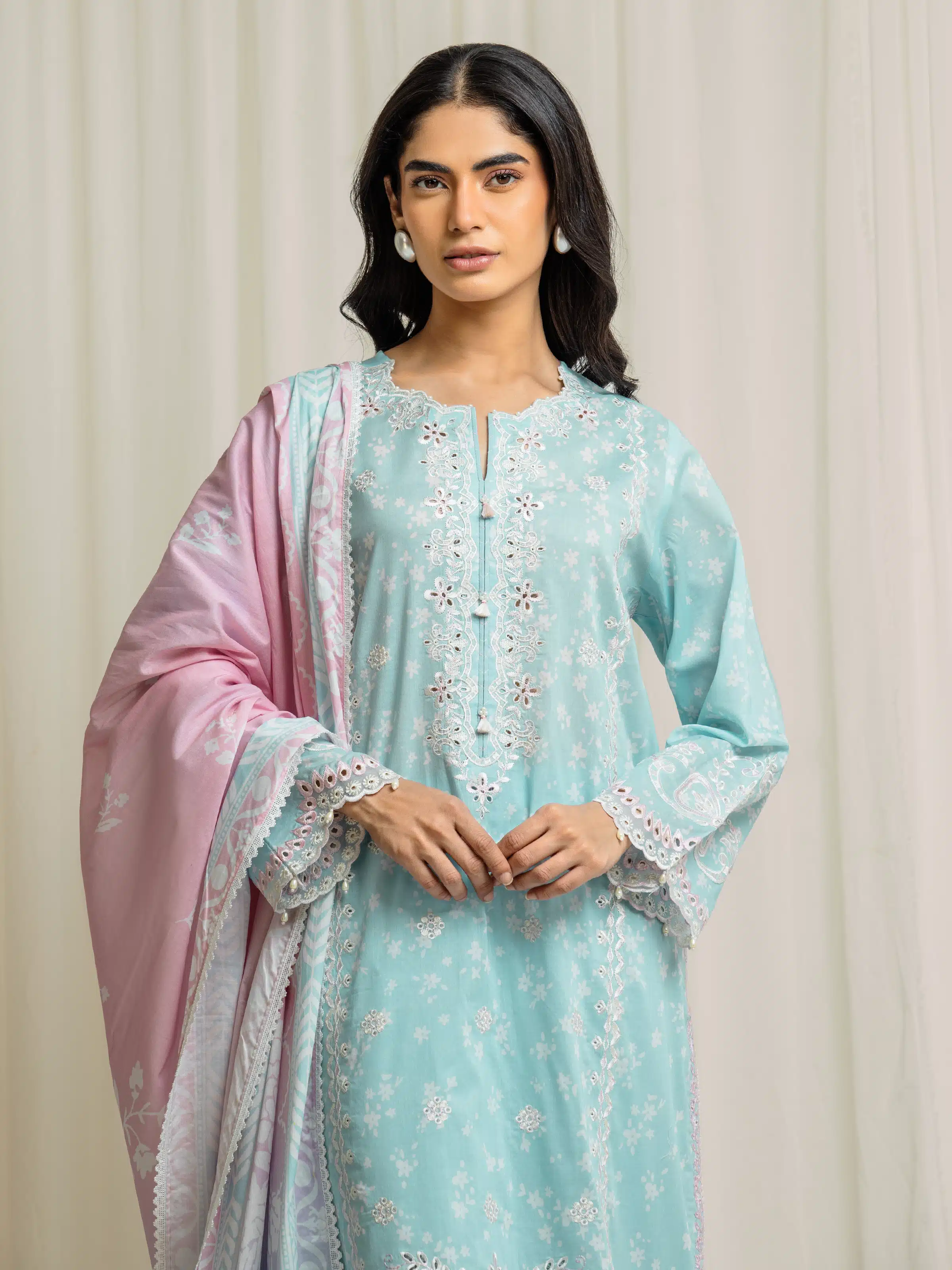Unstitched Embroidered Lawn Suit - EWU6V1-33000-3P - Image 2