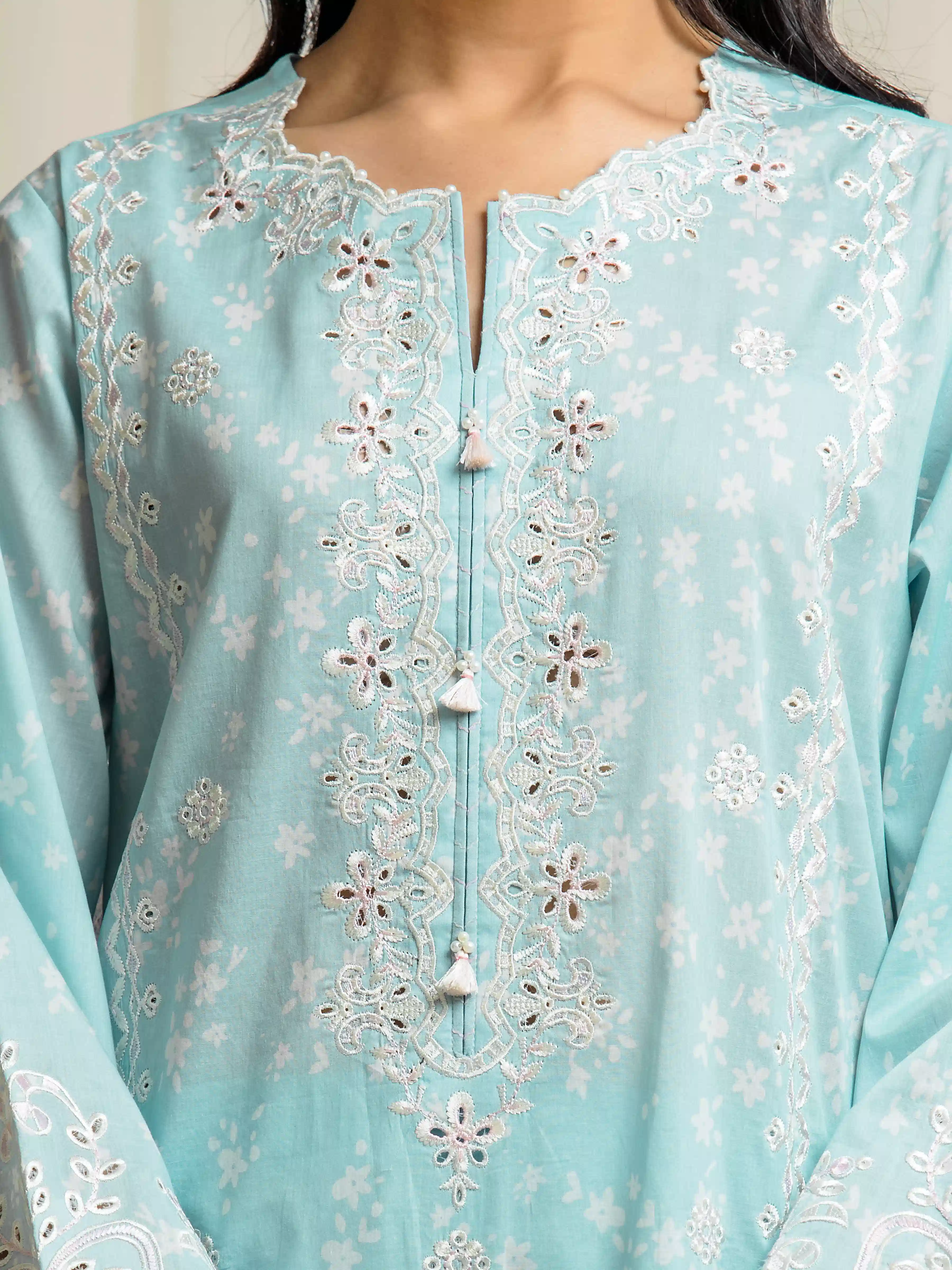 Unstitched Embroidered Lawn Suit - EWU6V1-33000-3P - Image 4
