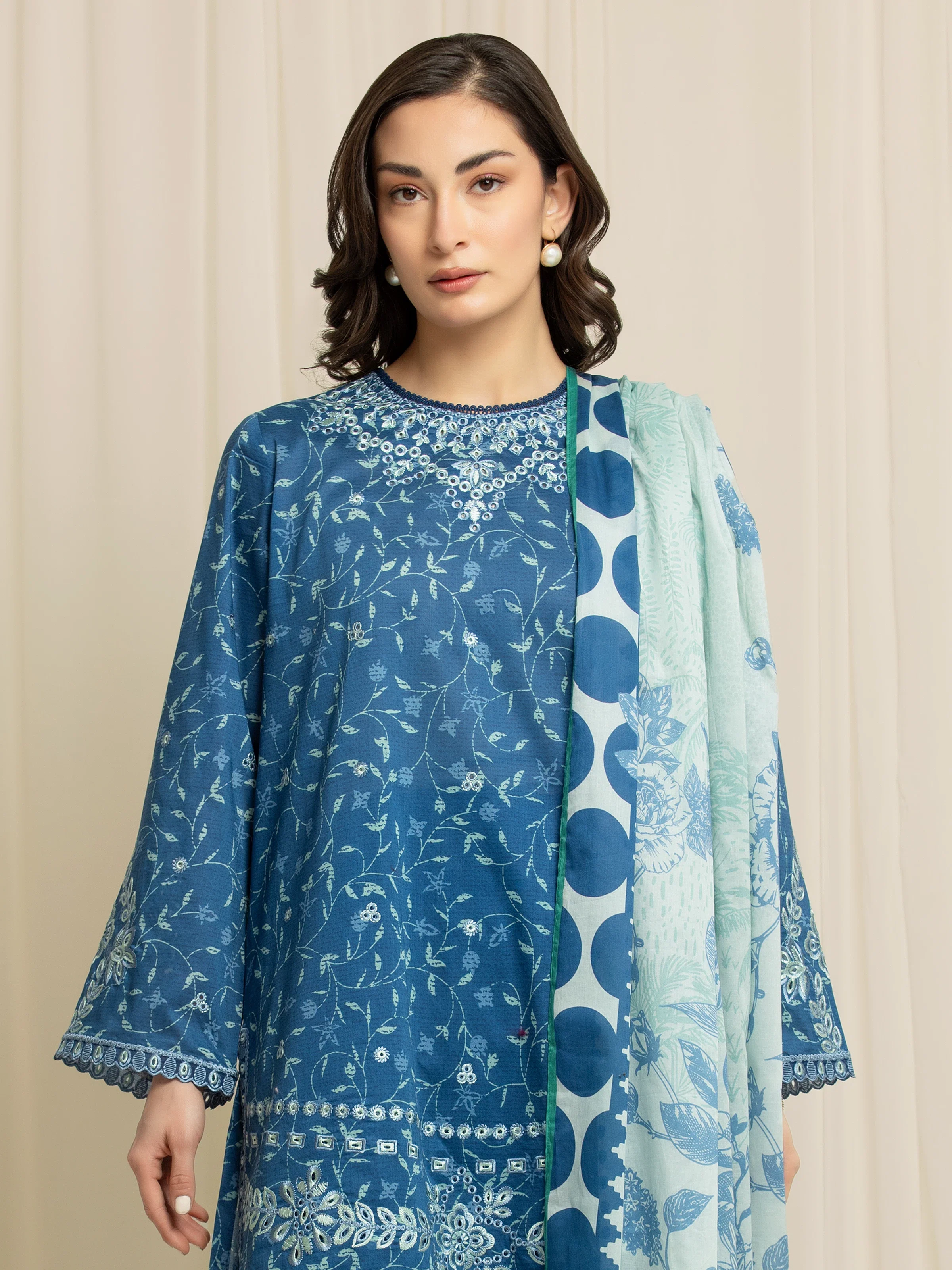 Unstitched Embroidered Lawn Suit - EWU6V1-33004-3P - Image 2
