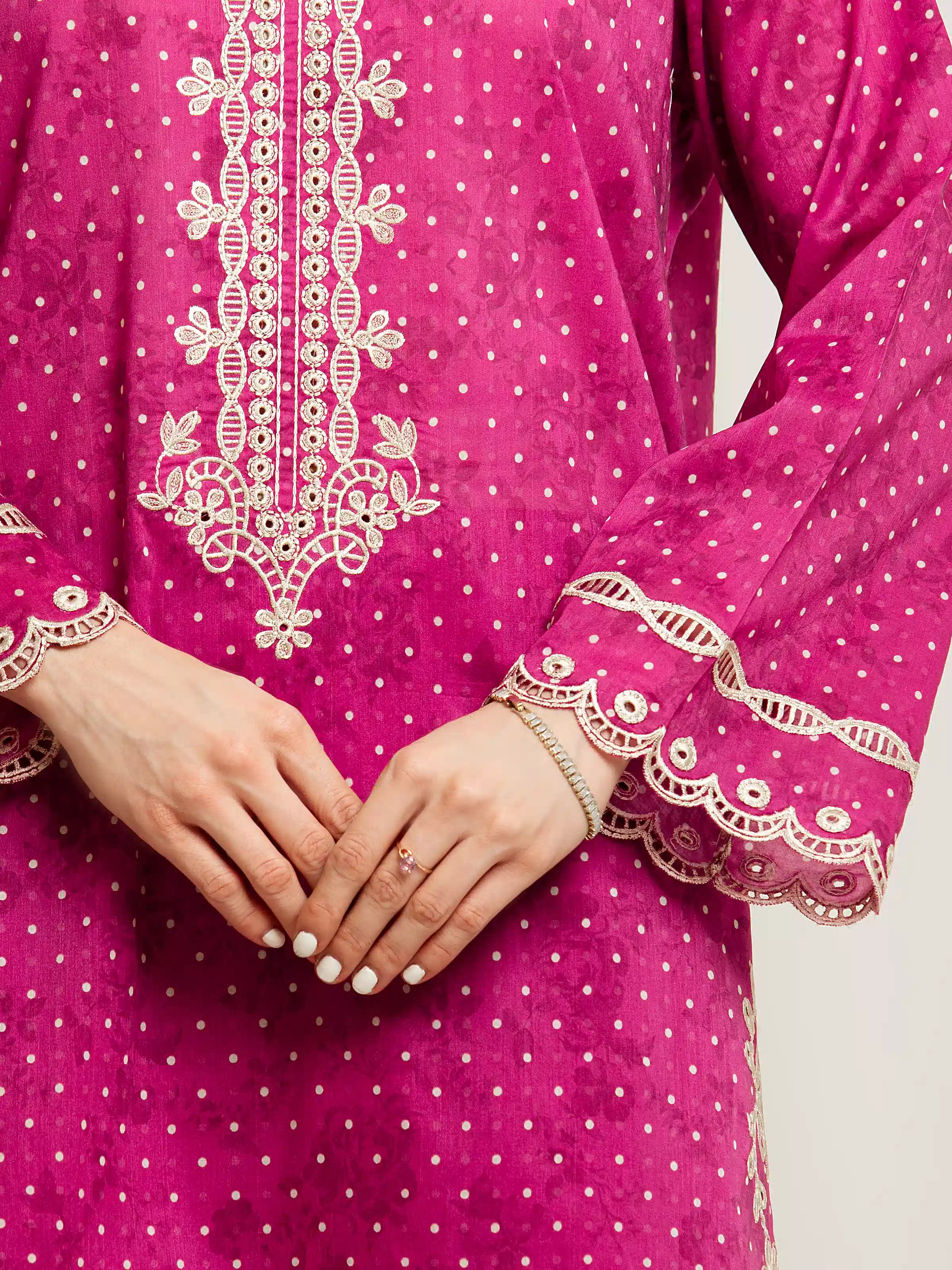 Unstitched Embroidered Lawn Suit - EWU6V1-33005-3P - Image 4