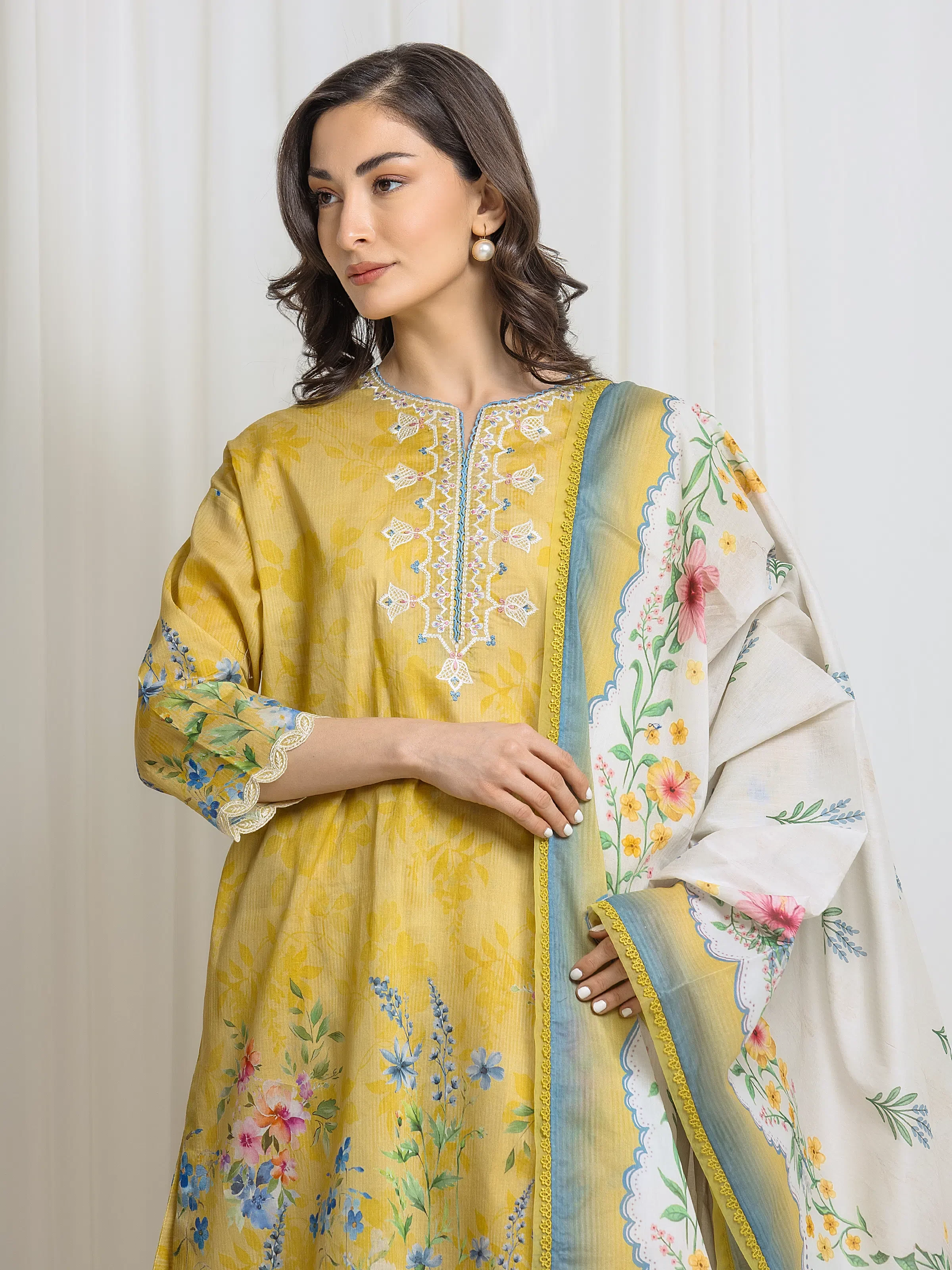 Unstitched Embroidered Lawn Suit - EWU6V1-33007-3P - Image 2
