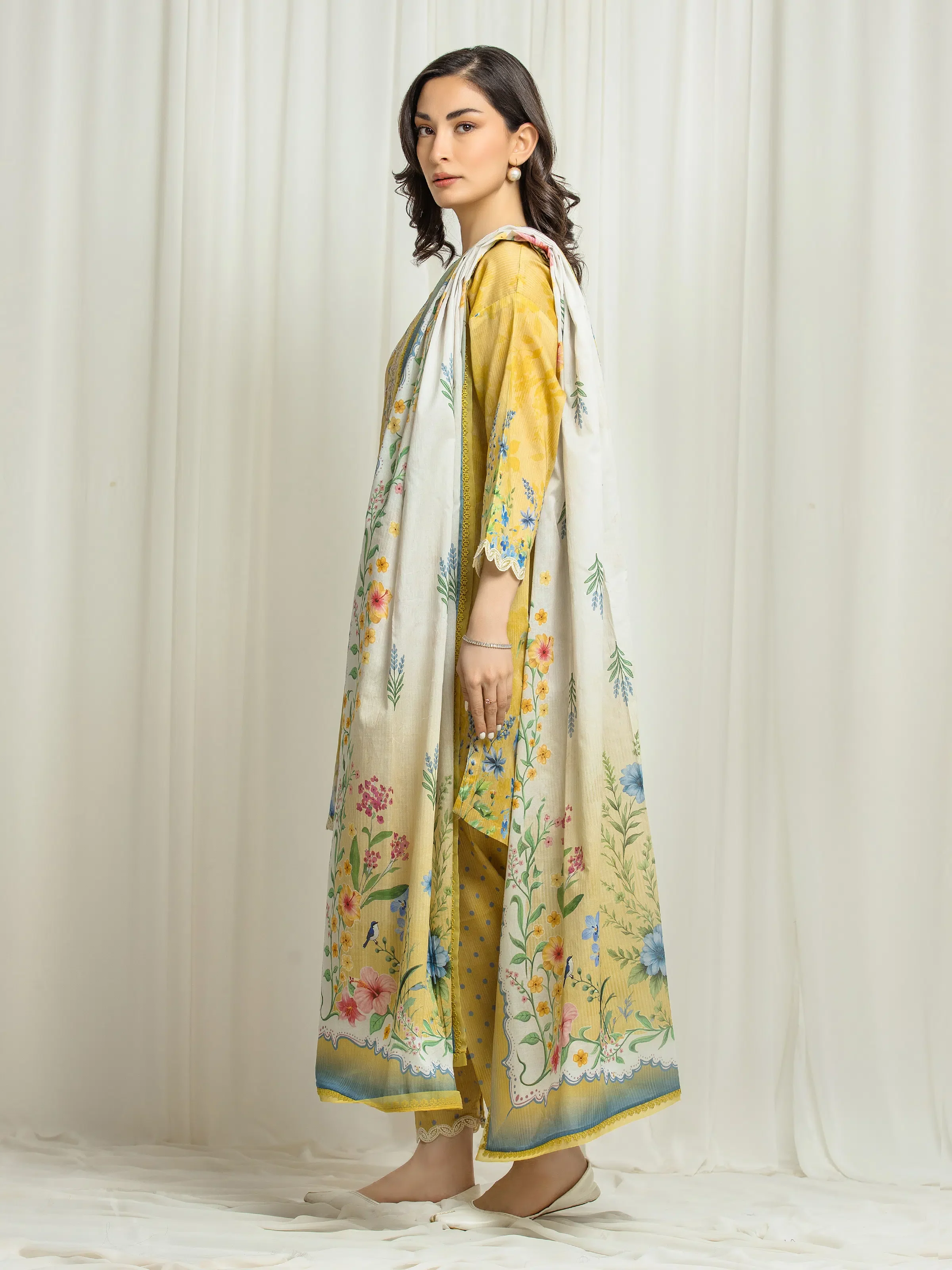 Unstitched Embroidered Lawn Suit - EWU6V1-33007-3P - Image 5