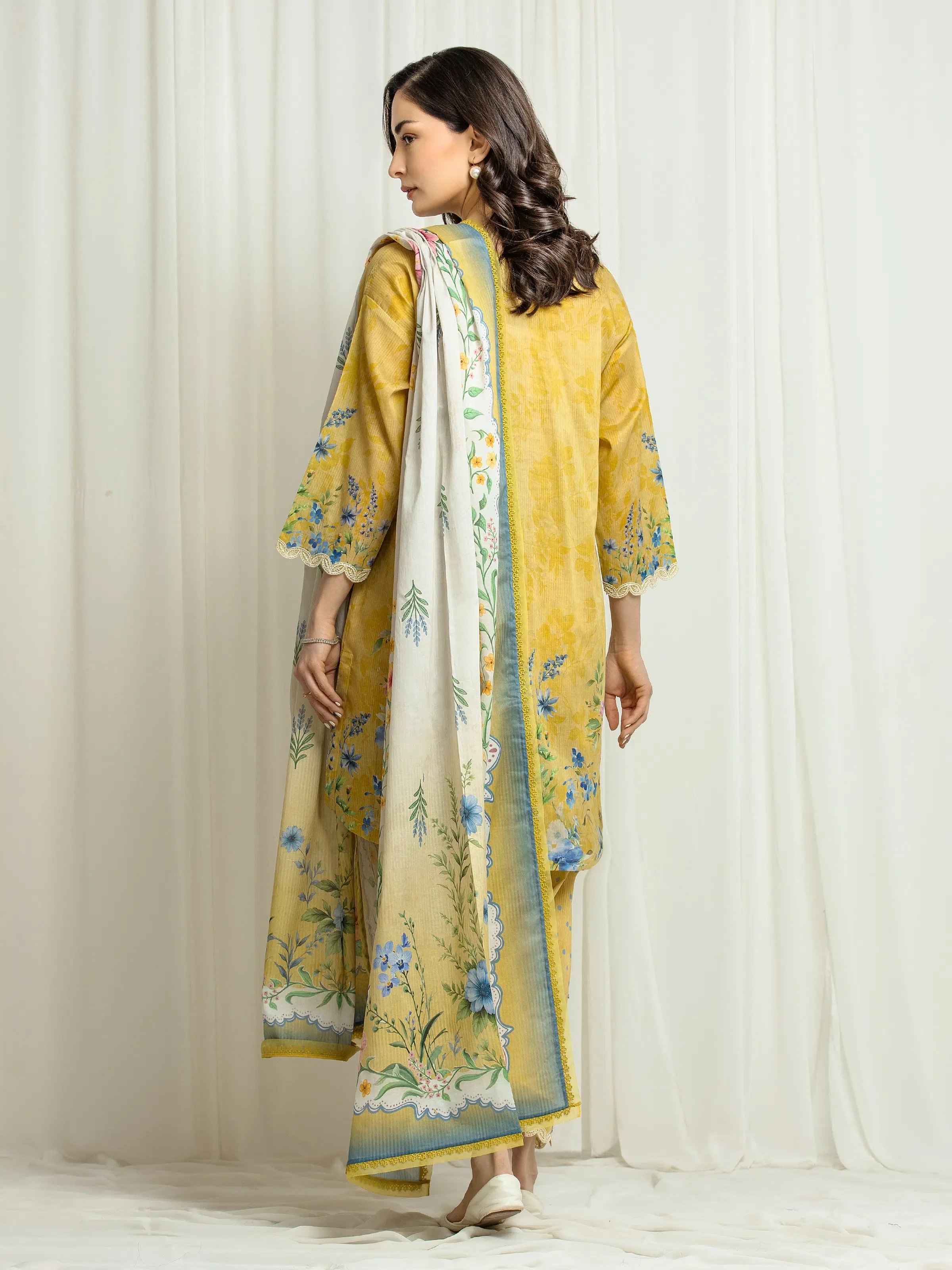 Unstitched Embroidered Lawn Suit - EWU6V1-33007-3P - Image 6