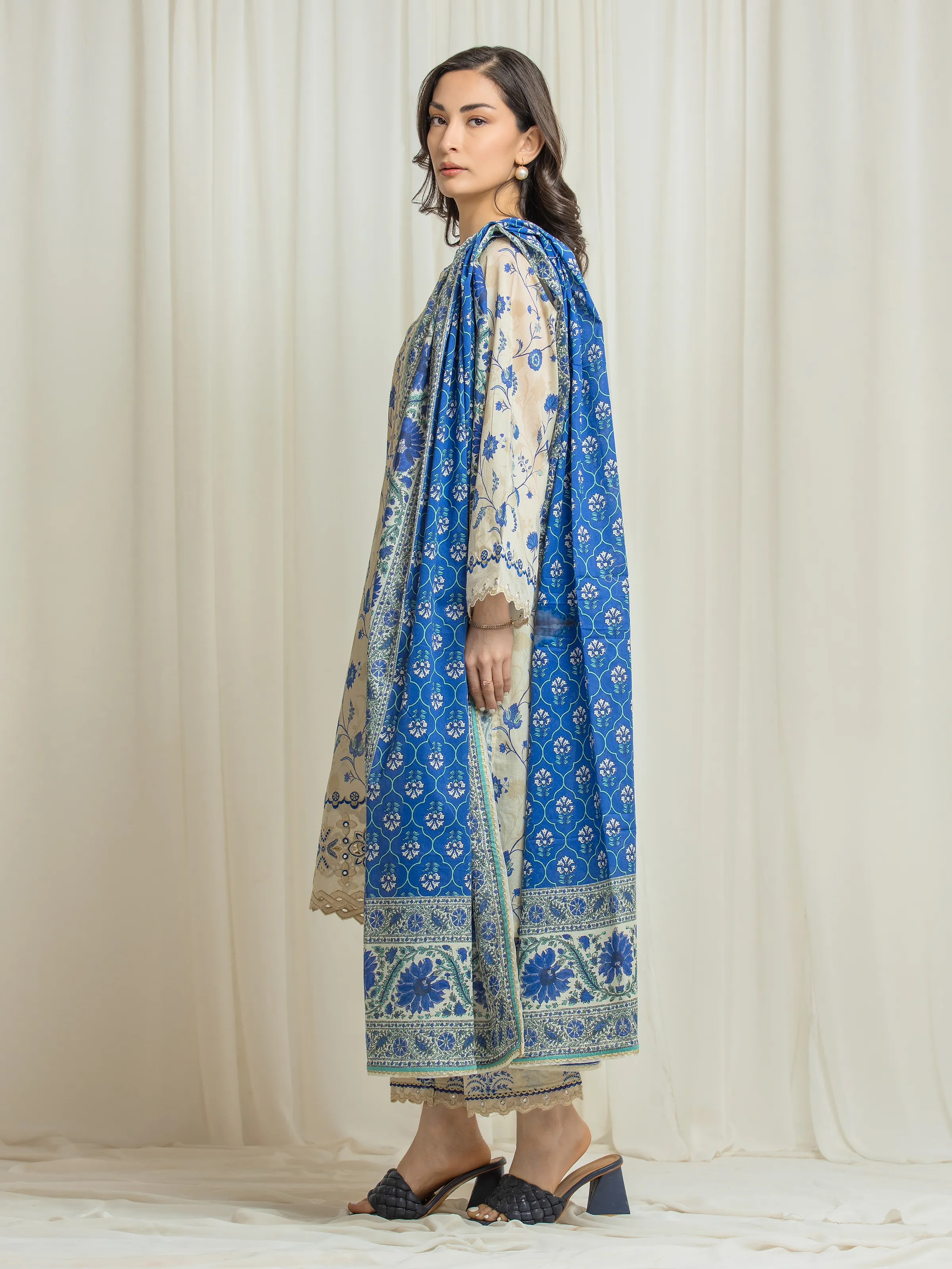Unstitched Embroidered Lawn Suit - EWU6V1-33008-3P - Image 5