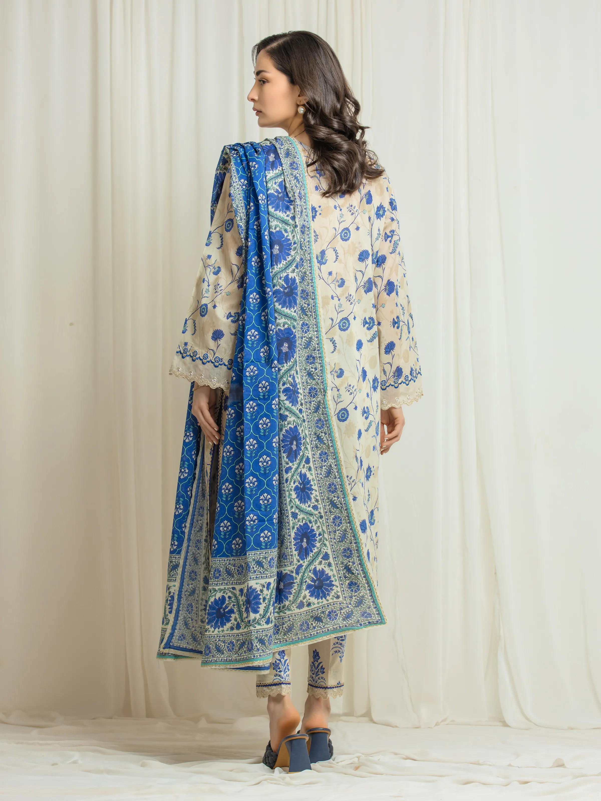 Unstitched Embroidered Lawn Suit - EWU6V1-33008-3P - Image 6