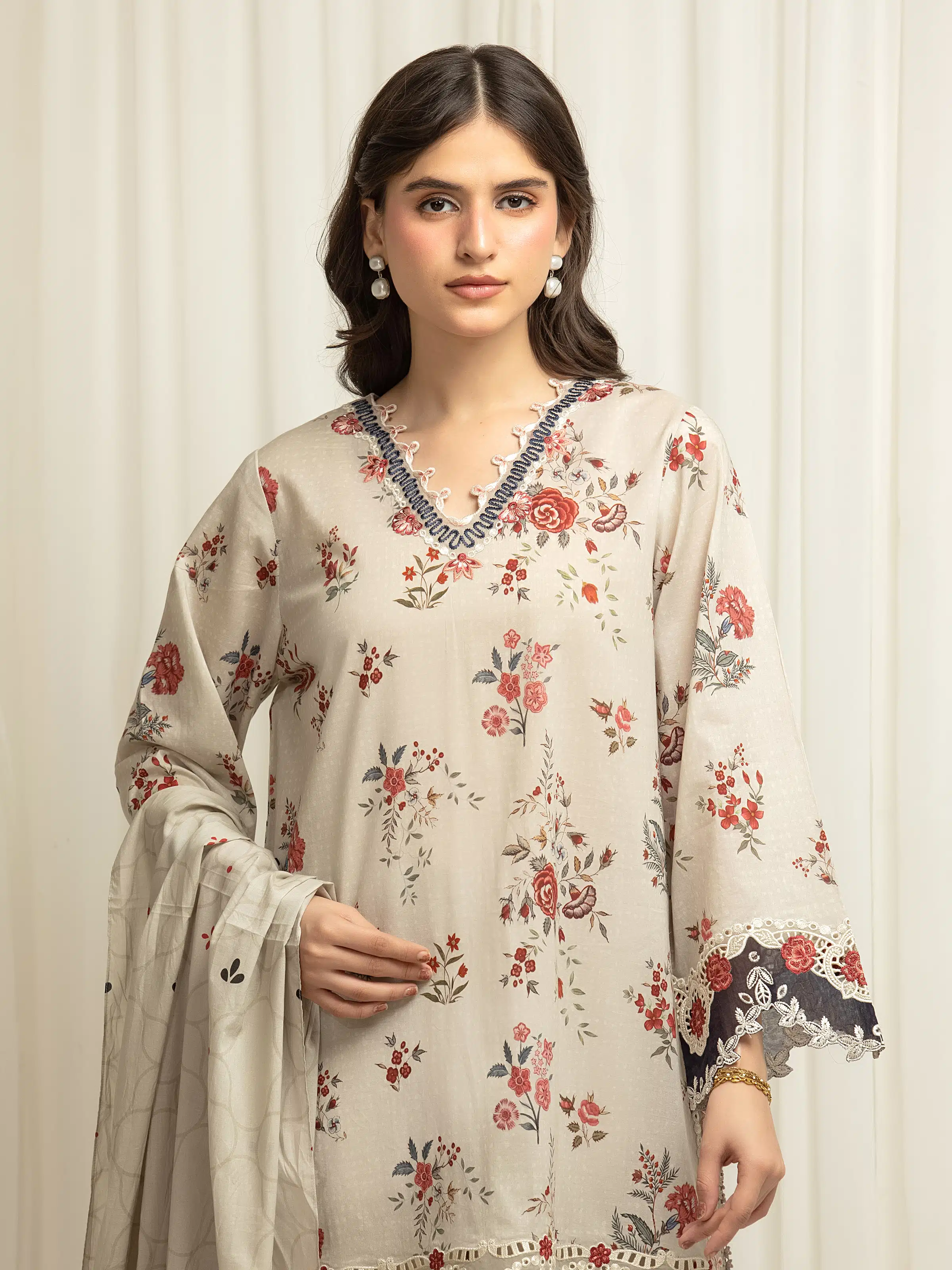 Unstitched Embroidered Lawn Suit - EWU6V1-33012-3P - Image 2