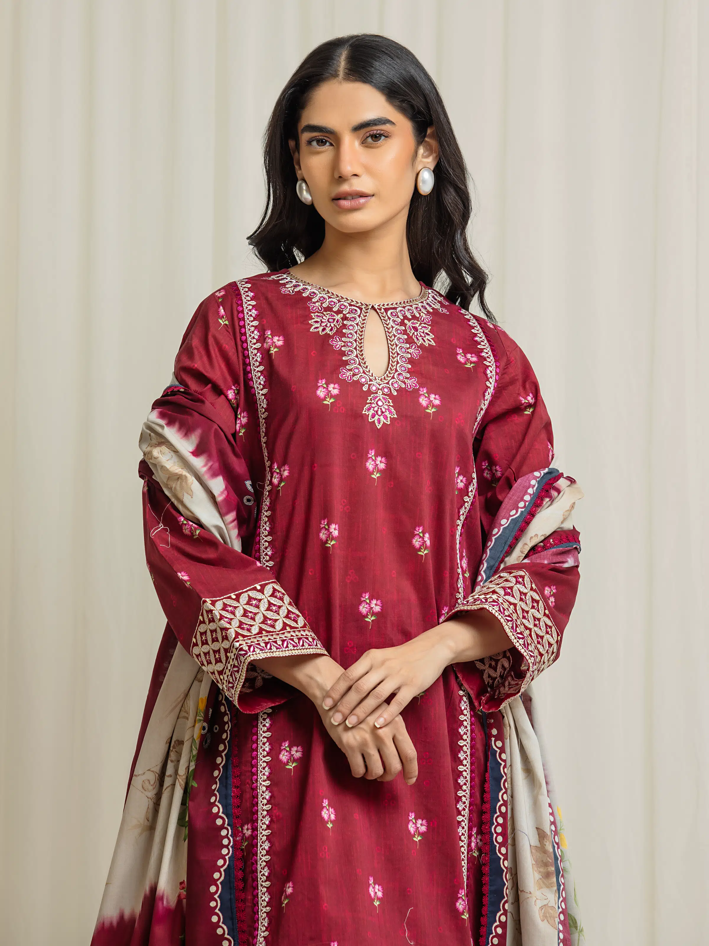 Unstitched Embroidered Lawn Suit - EWU6V1-33013-3P - Image 2