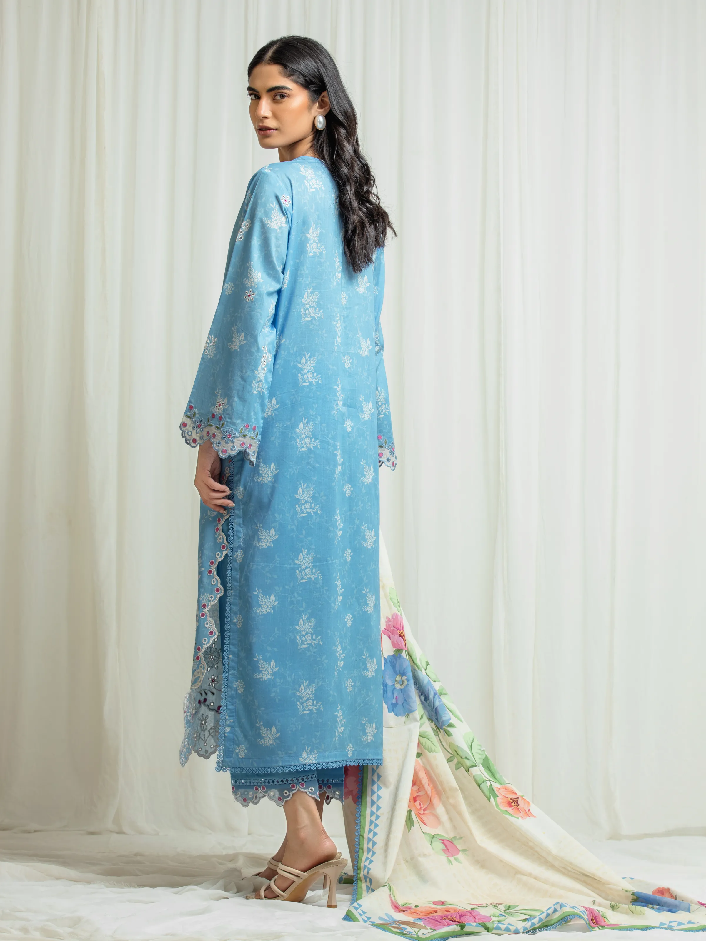 Unstitched Embroidered Lawn Suit - EWU6V1-33016-3P - Image 6