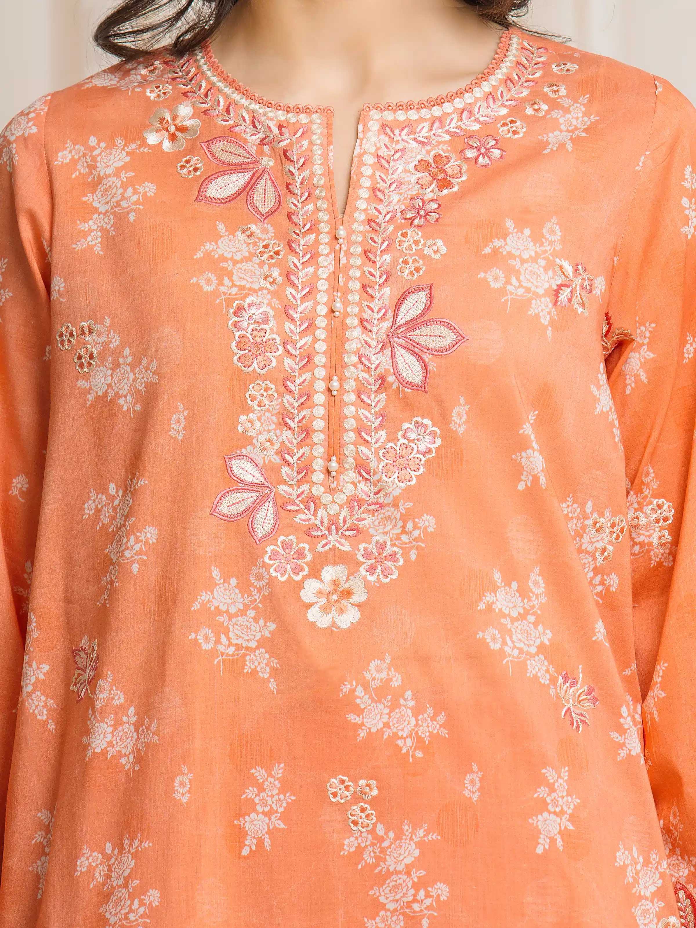 Unstitched Embroidered Lawn Suit - EWU6V1-33017-3P - Image 4