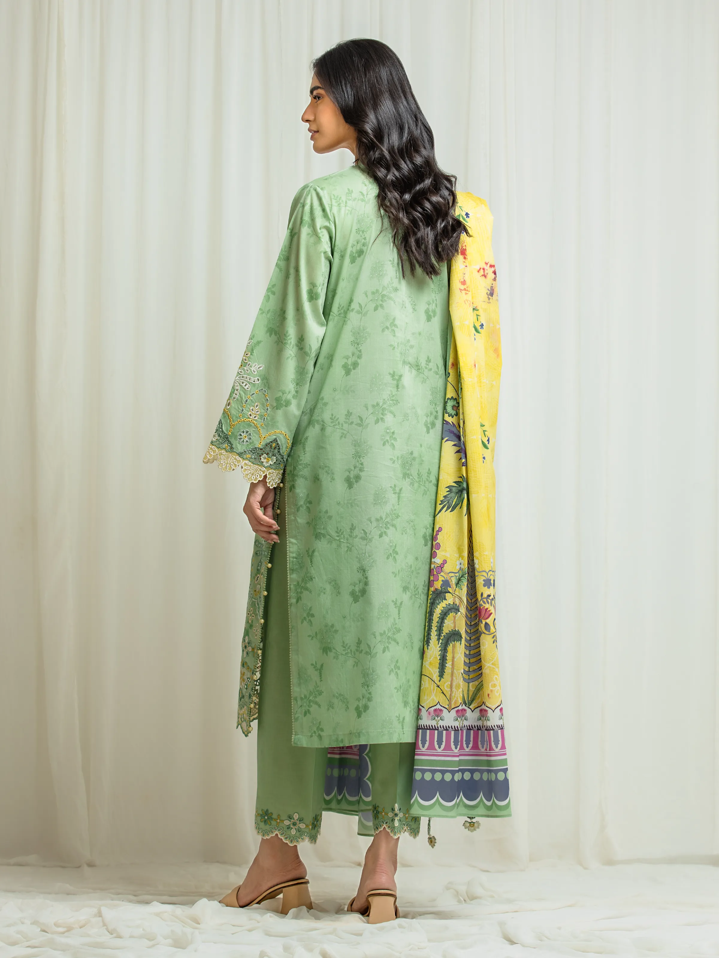 Unstitched Embroidered Lawn Suit - EWU6V1-33021-3P - Image 6