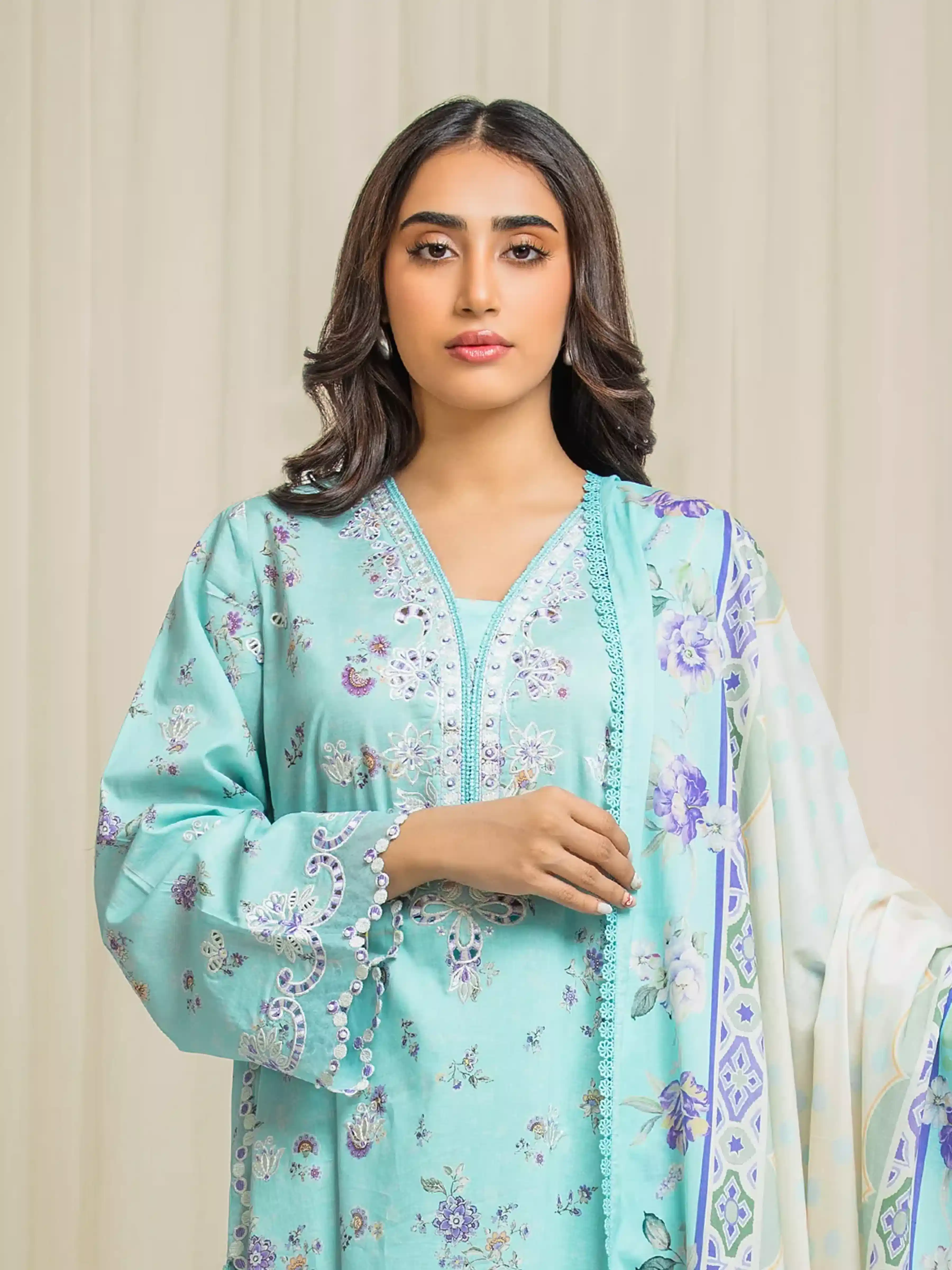 Unstitched Embroidered Lawn Suit - EWU6V1-33023-3P - Image 2
