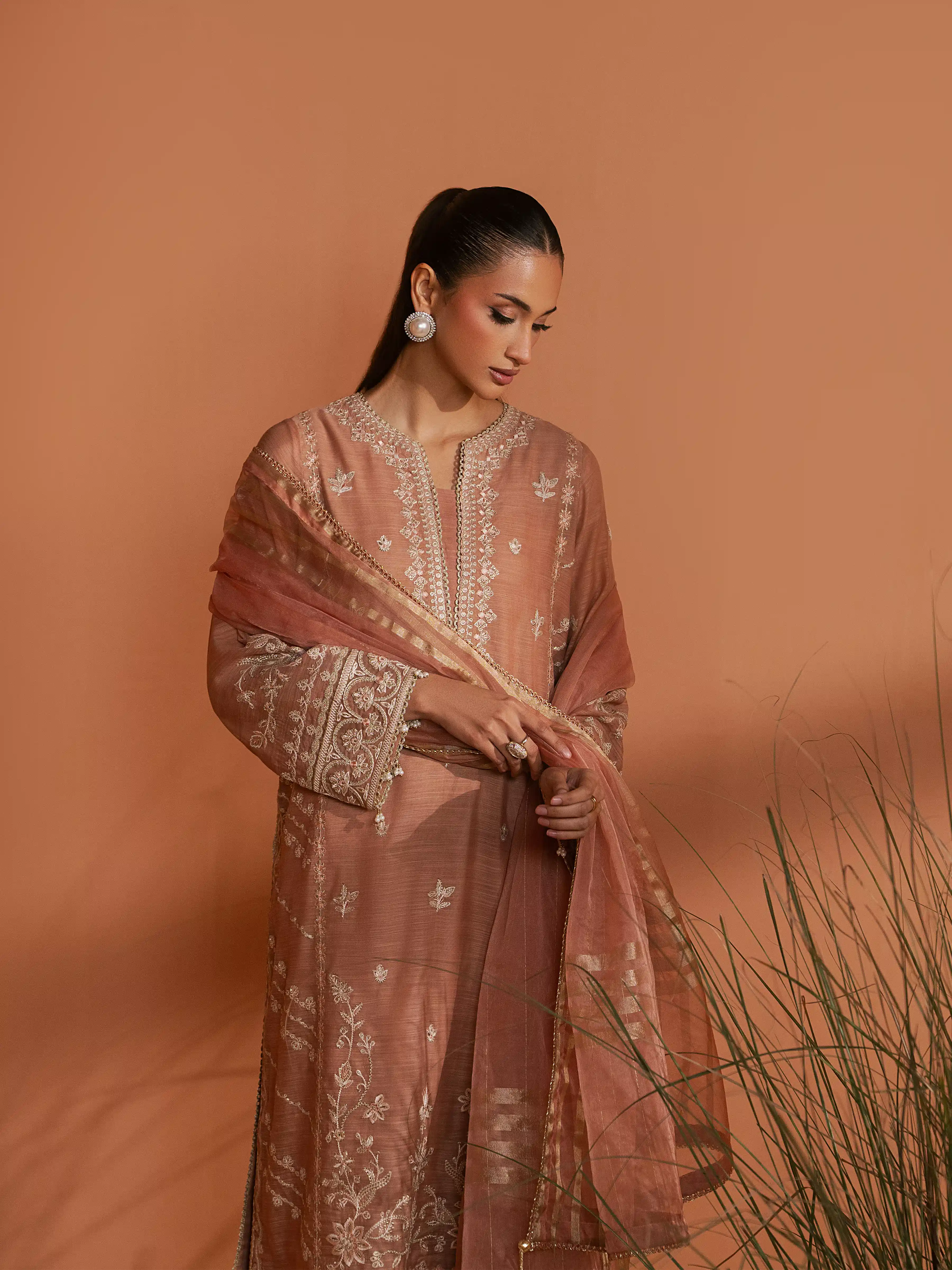 Unstitched Embroidered Munar Suit - EWU6V21-32060-3P - Image 4