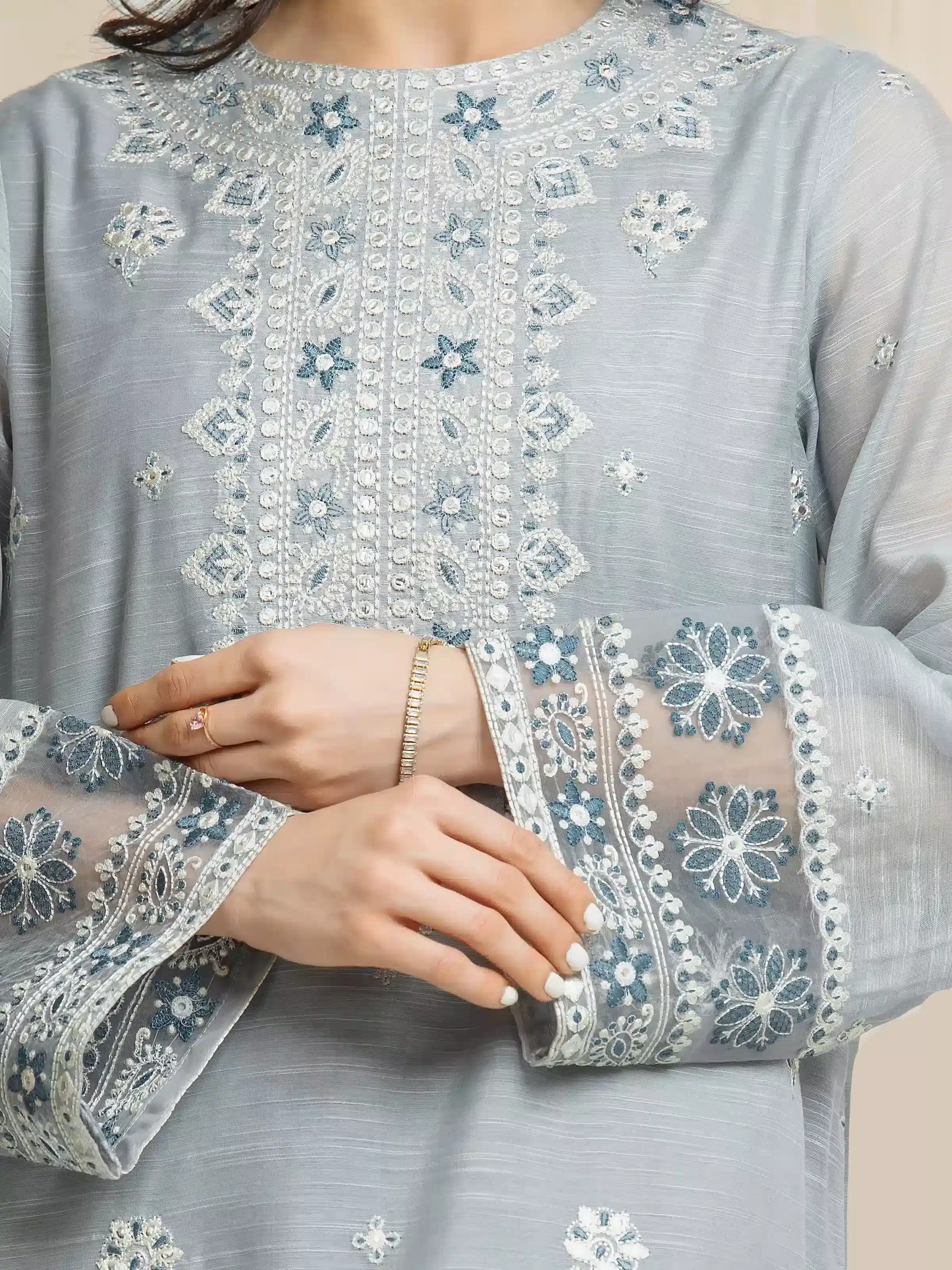 Unstitched Embroidered Munar Suit - EWU6V21-32061-3P - Image 4