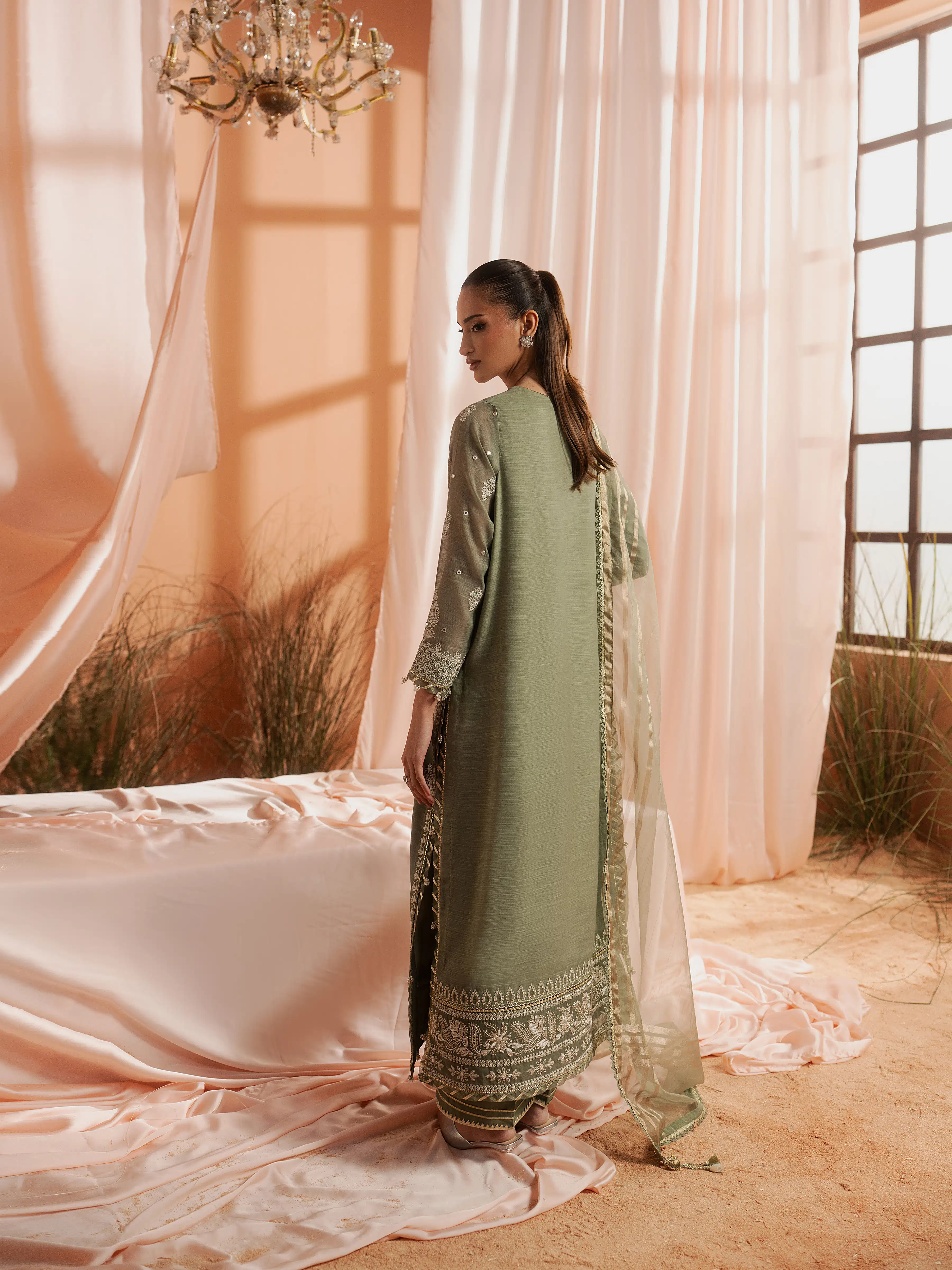 Unstitched Embroidered Munar Suit - EWU6V21-32063-3P - Image 6