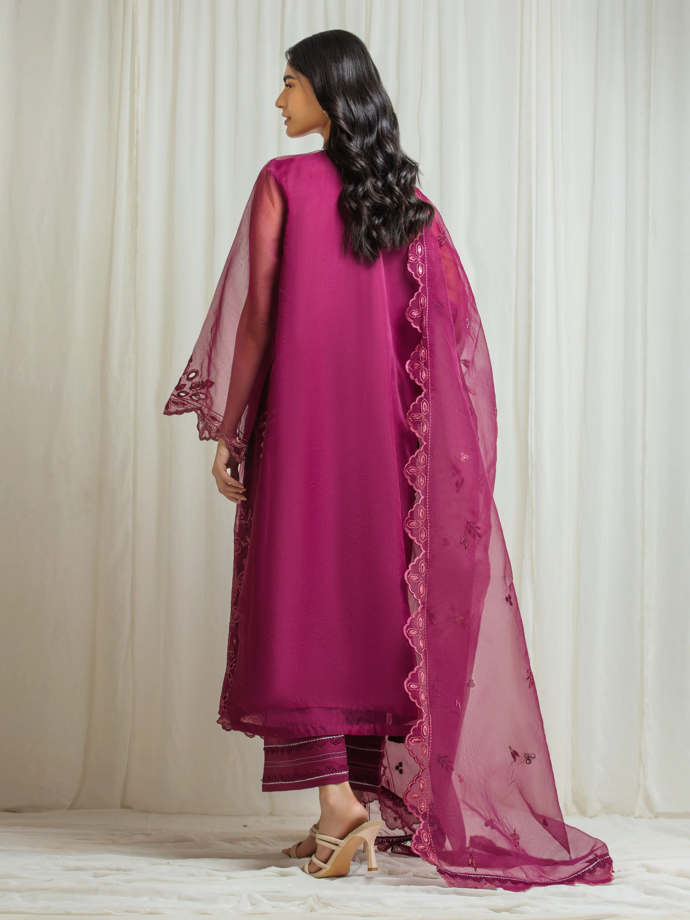 Unstitched Embroidered Organza Suit - EWU5V4-31262-3P - Image 6