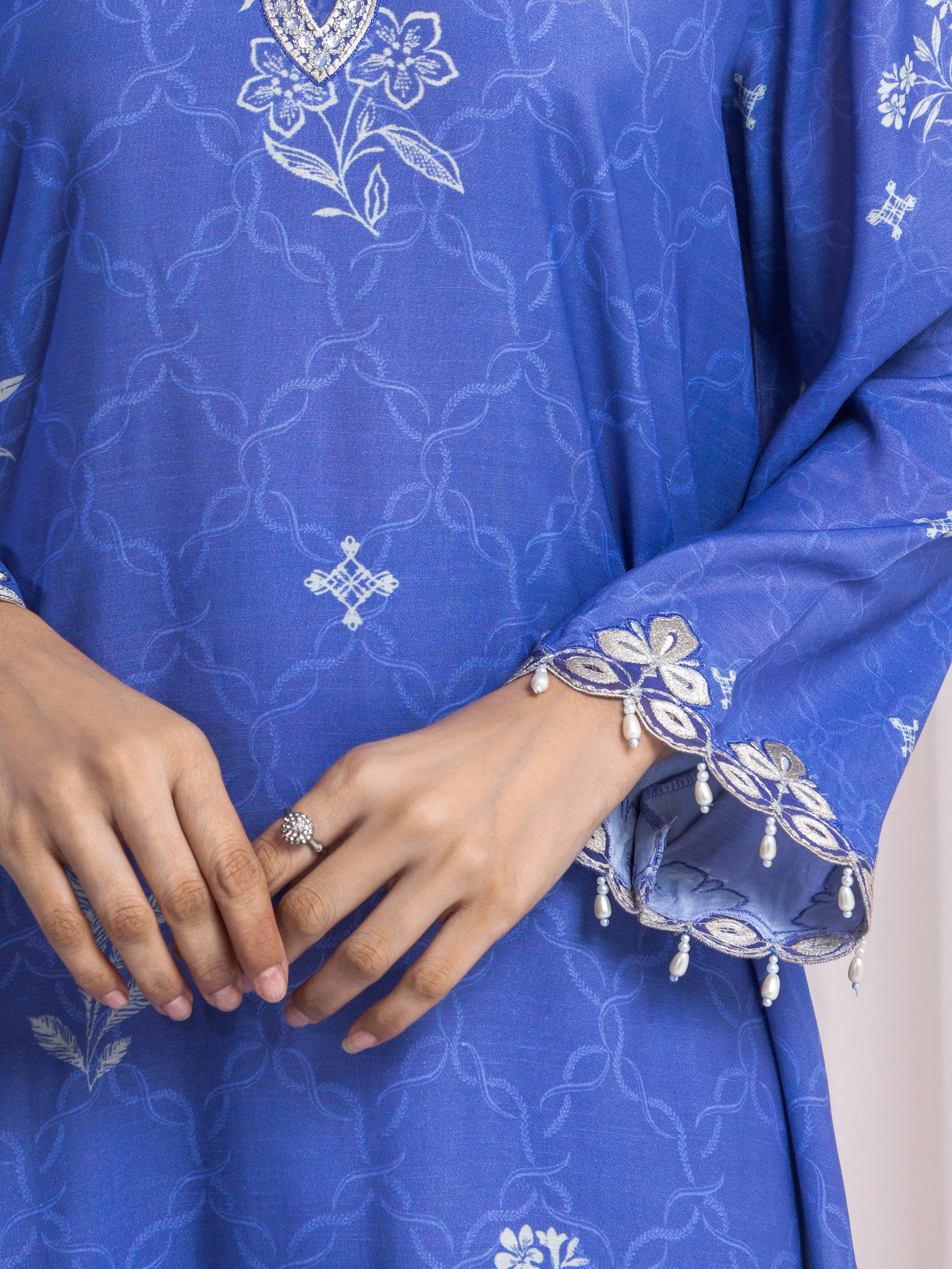 Unstitched Embroidered Silk Suit - EWU6V16-33530-3P - Image 4