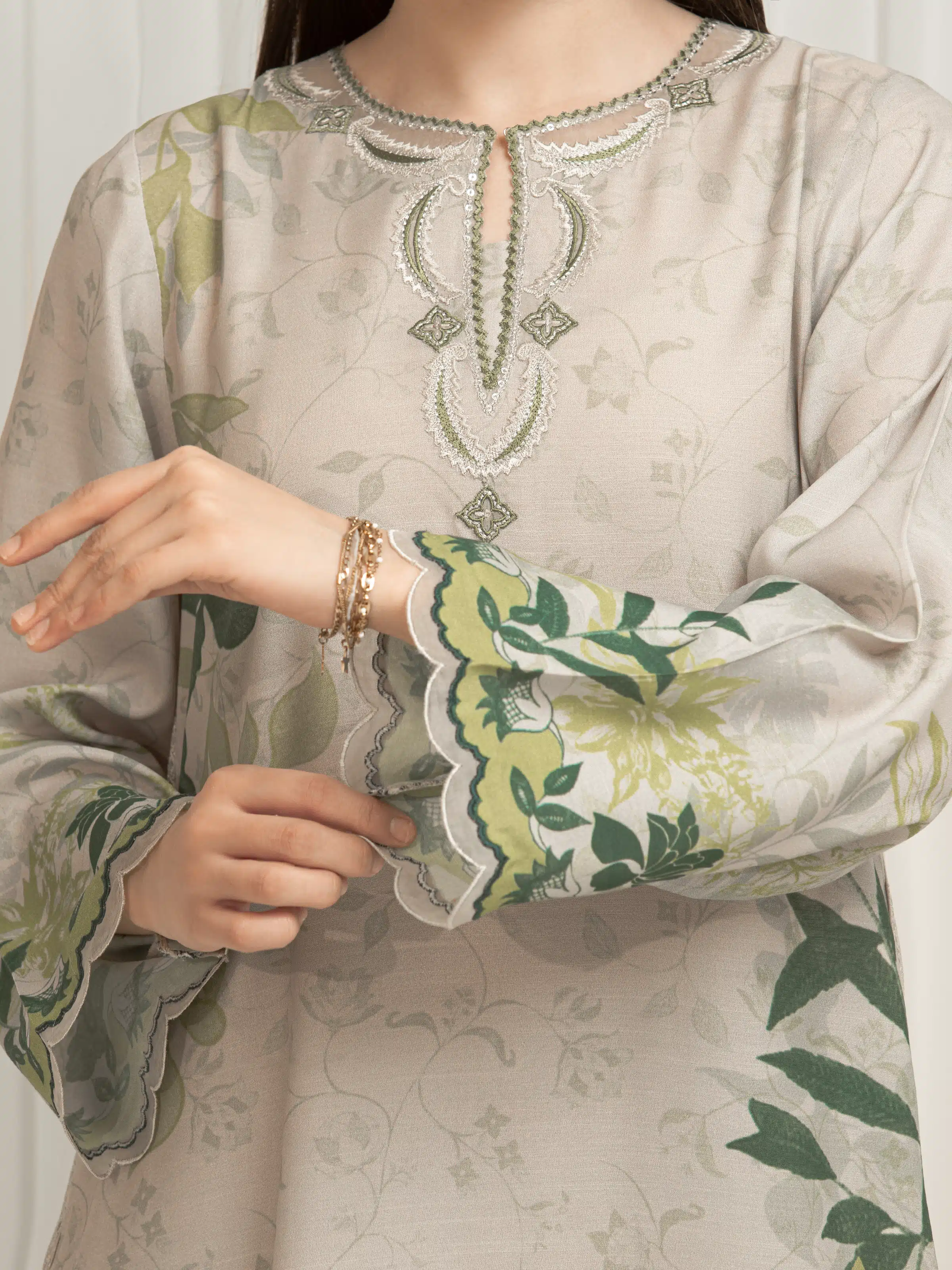 Unstitched Embroidered Raw Silk Suit - EWU6V16-33534-3P - Image 3