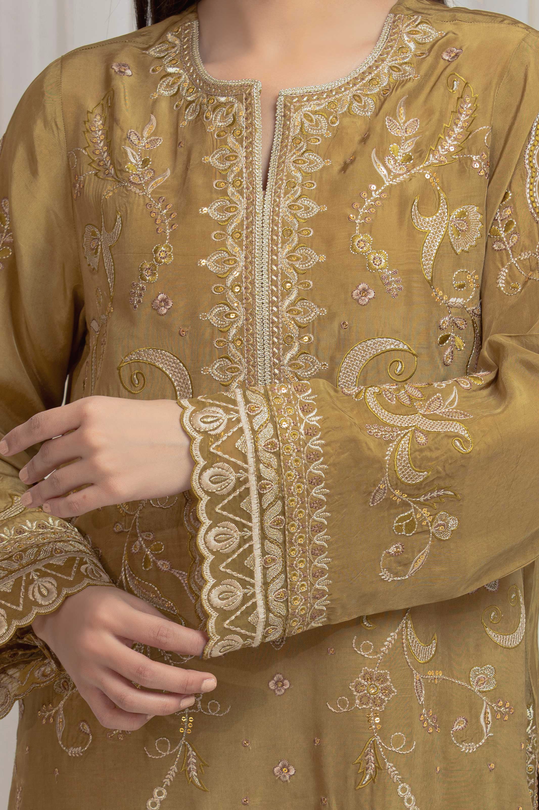 Unstitched Embroidered Silk Suit - EWU6V24-32101-3P - Image 3